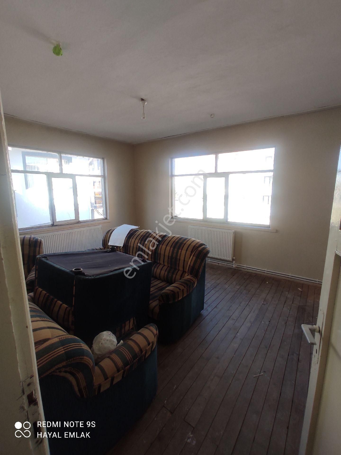 Hayal Emlak'tan İstasyon Mahallesinde Kiralık Daire - Görsel 4