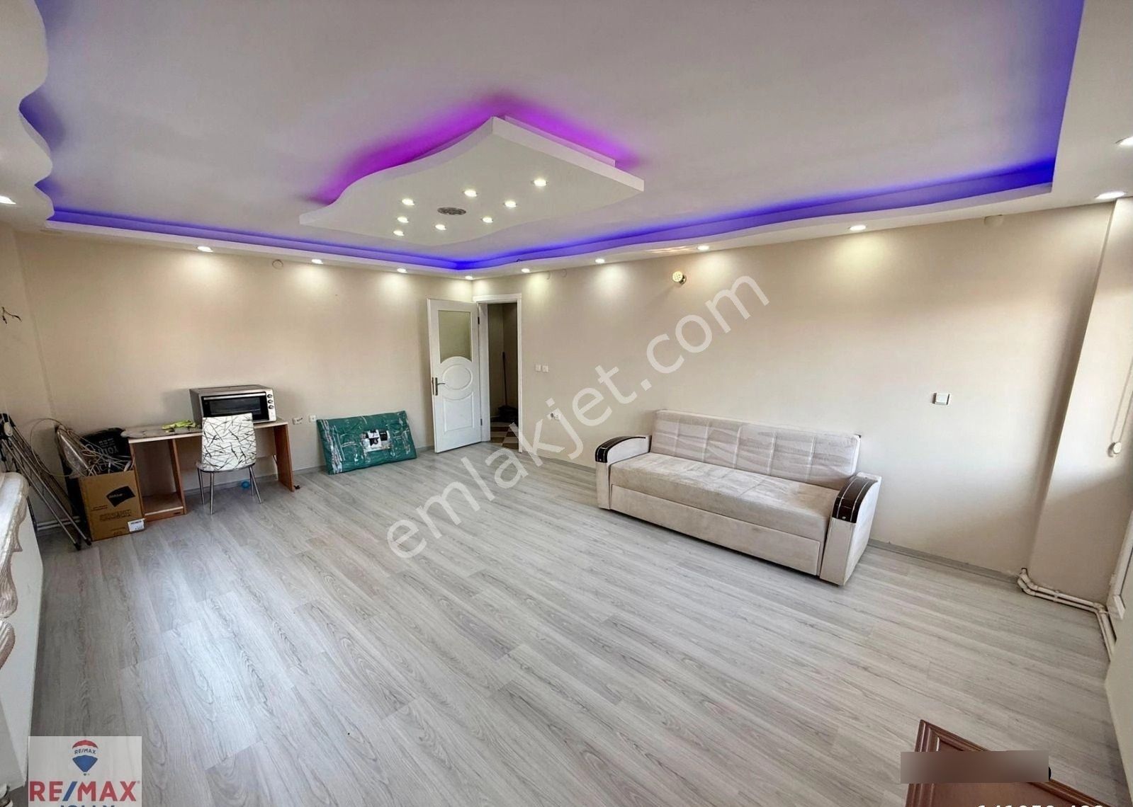 Osmangazi Mahallesi İbrahim Galip Caddesinde 2+1 Kiralık Daire