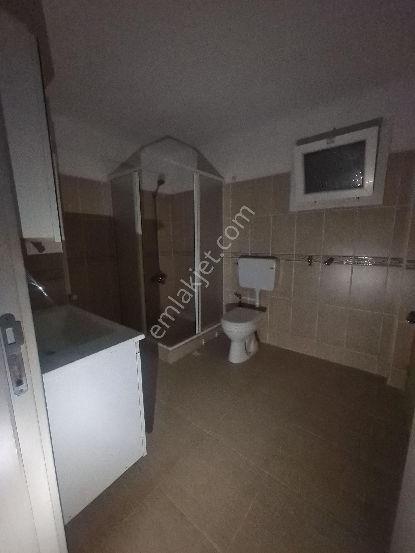 İzmir Konak Altıntaş Mahde Kiralık Geniş 2+1 Daire - Görsel 13