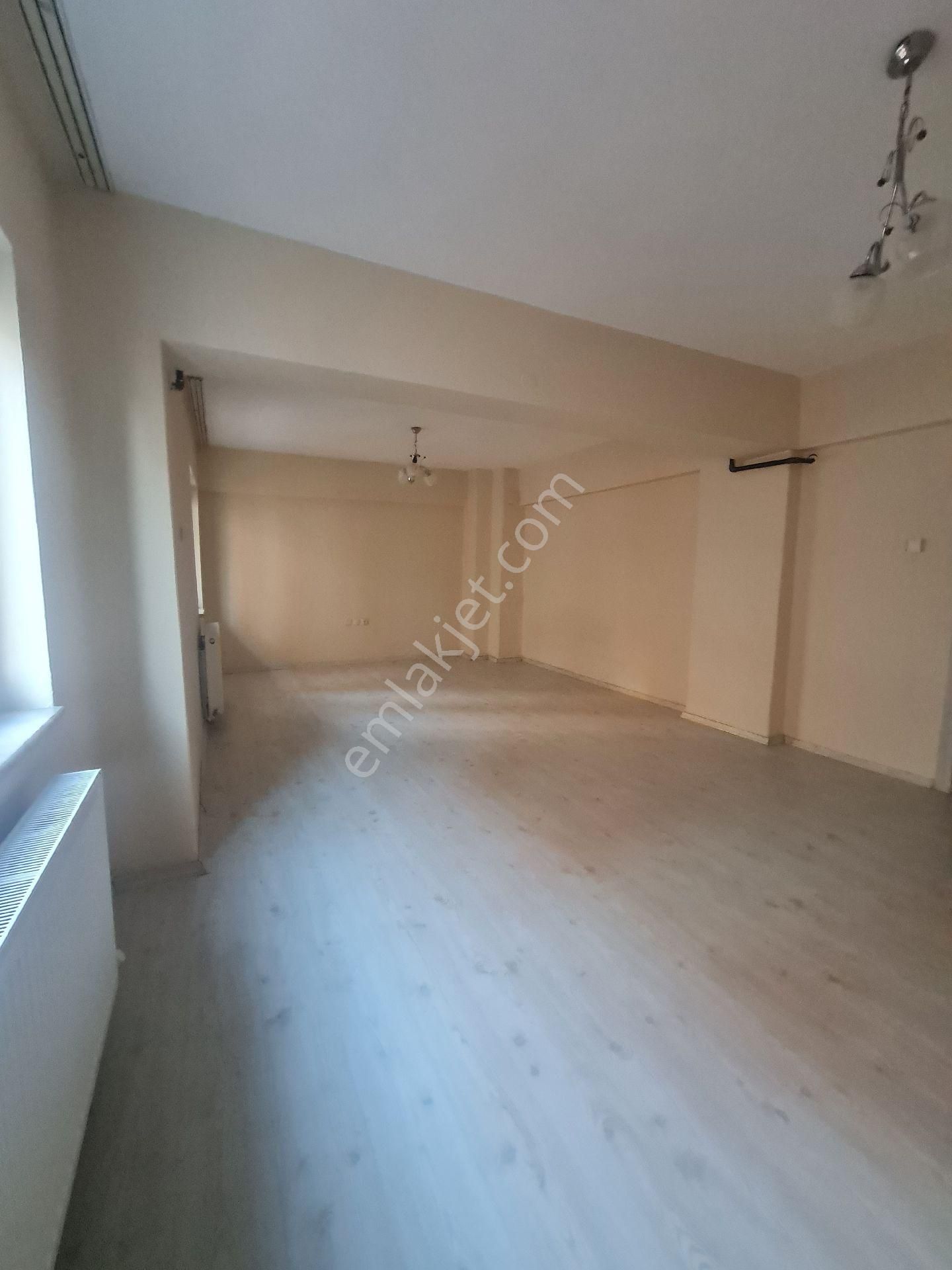 İzmir Konak Altıntaş Mahde Kiralık Geniş 2+1 Daire - Görsel 3