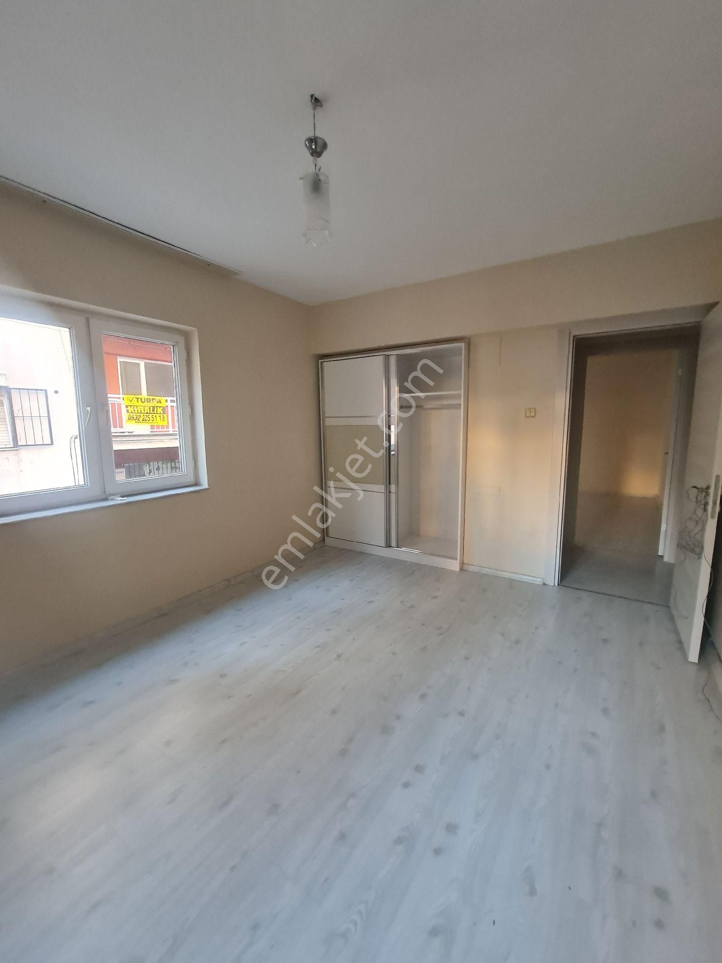 İzmir Konak Altıntaş Mahde Kiralık Geniş 2+1 Daire - Görsel 14