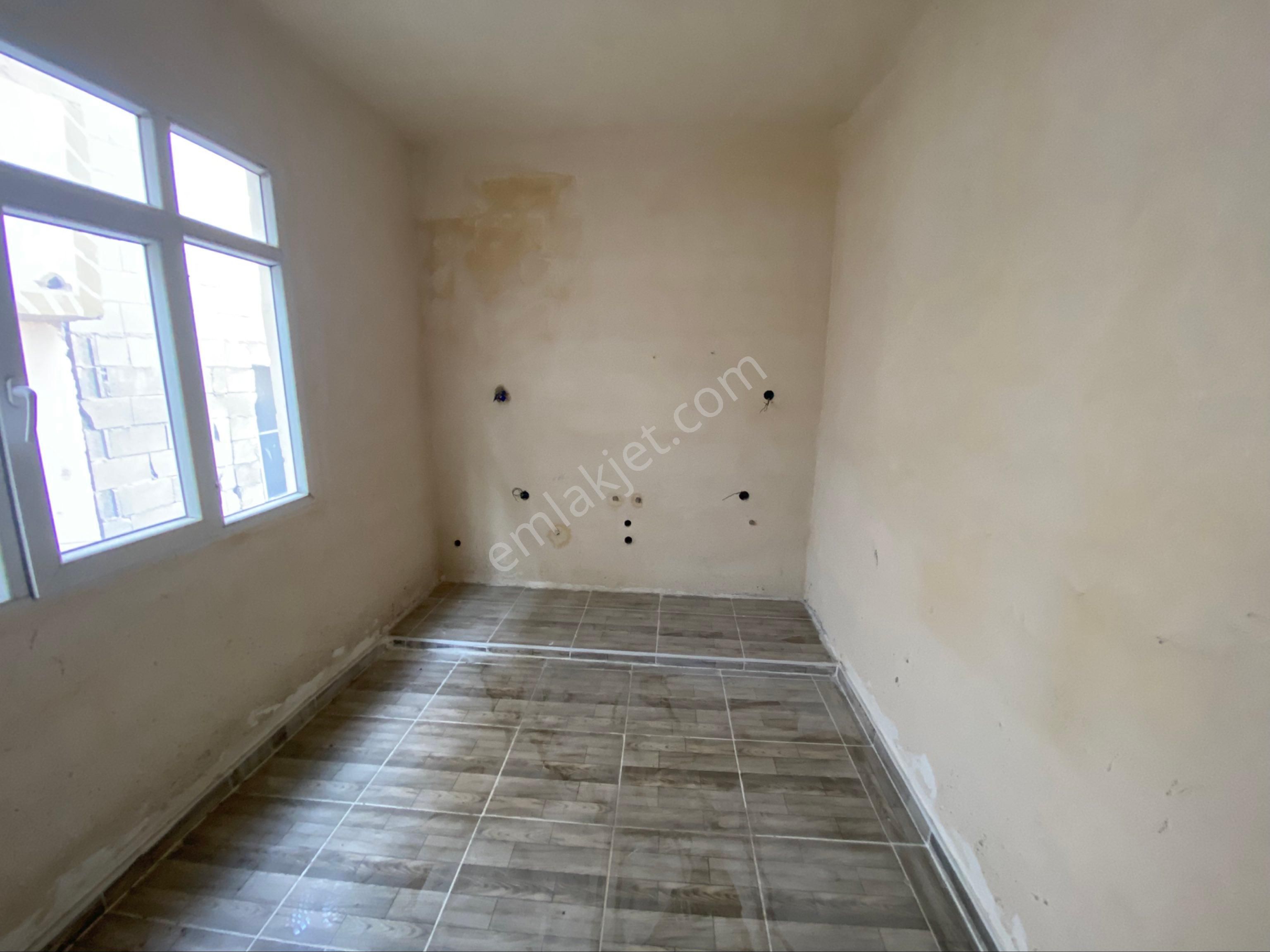 Güneş De 65m 3 Katlı, 2 Şer Odalı, Uygun Köşebaşı Ev - Görsel 25