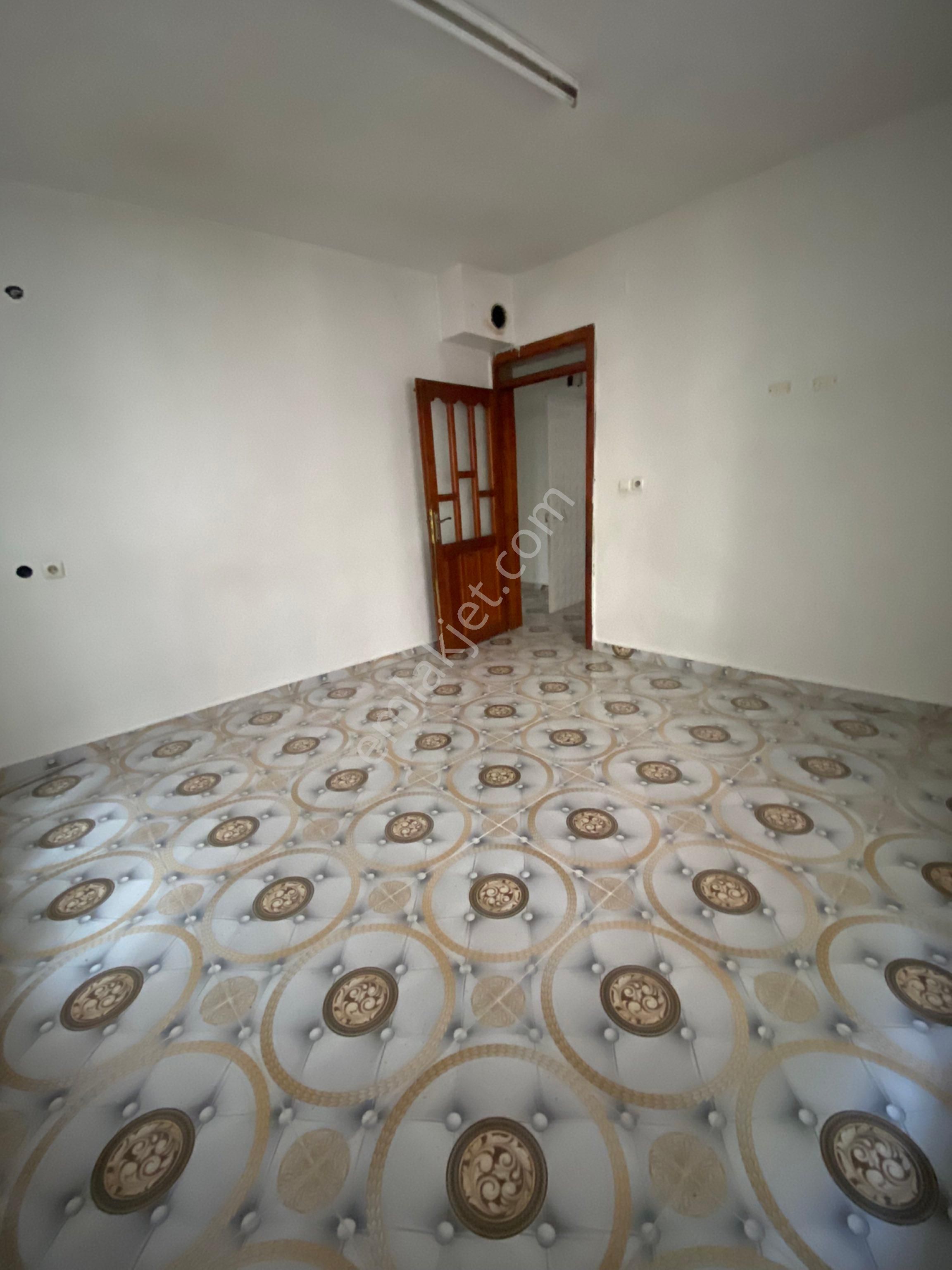 Güneş De 65m 3 Katlı, 2 Şer Odalı, Uygun Köşebaşı Ev - Görsel 9