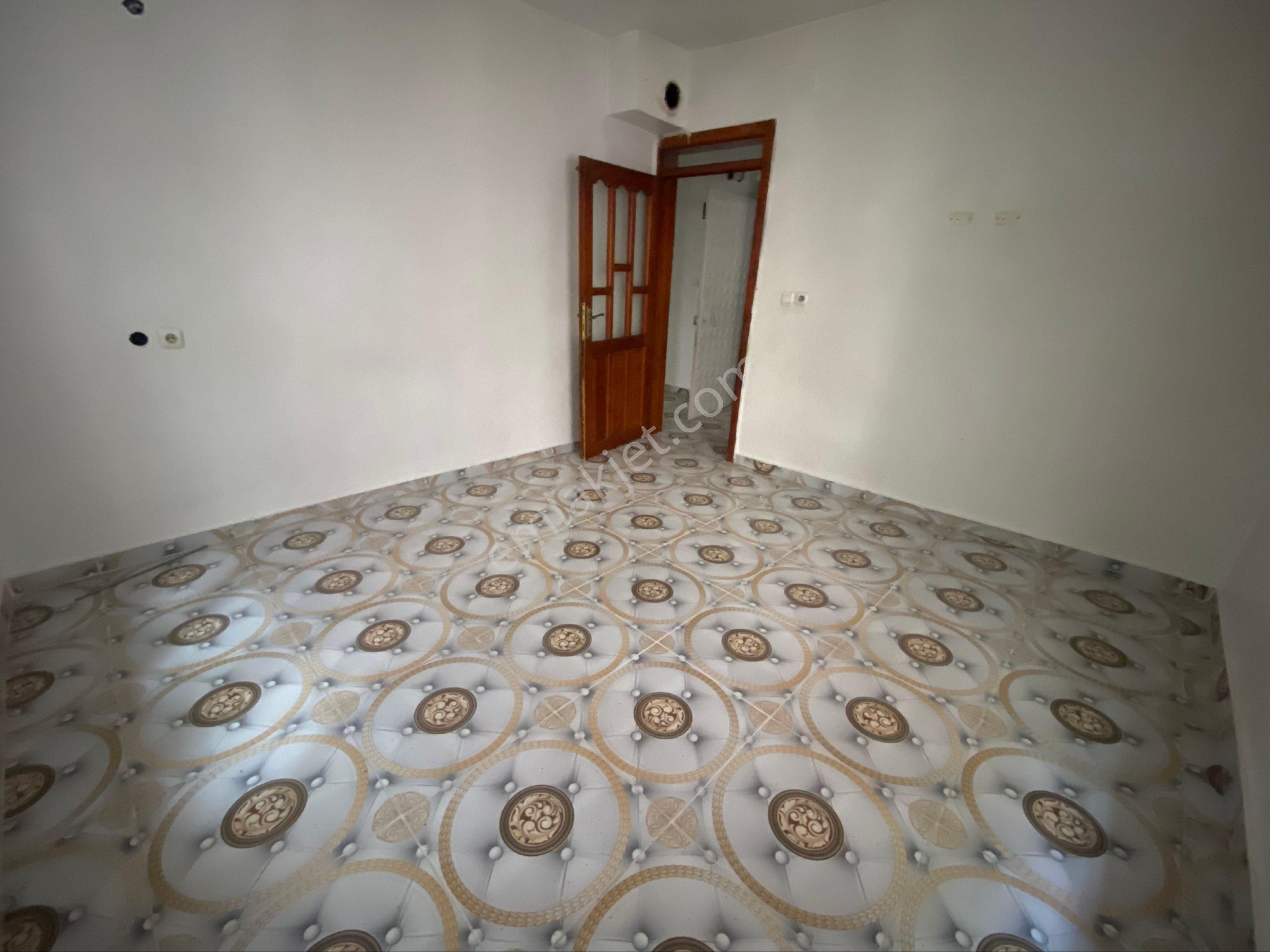 Güneş De 65m 3 Katlı, 2 Şer Odalı, Uygun Köşebaşı Ev - Görsel 8