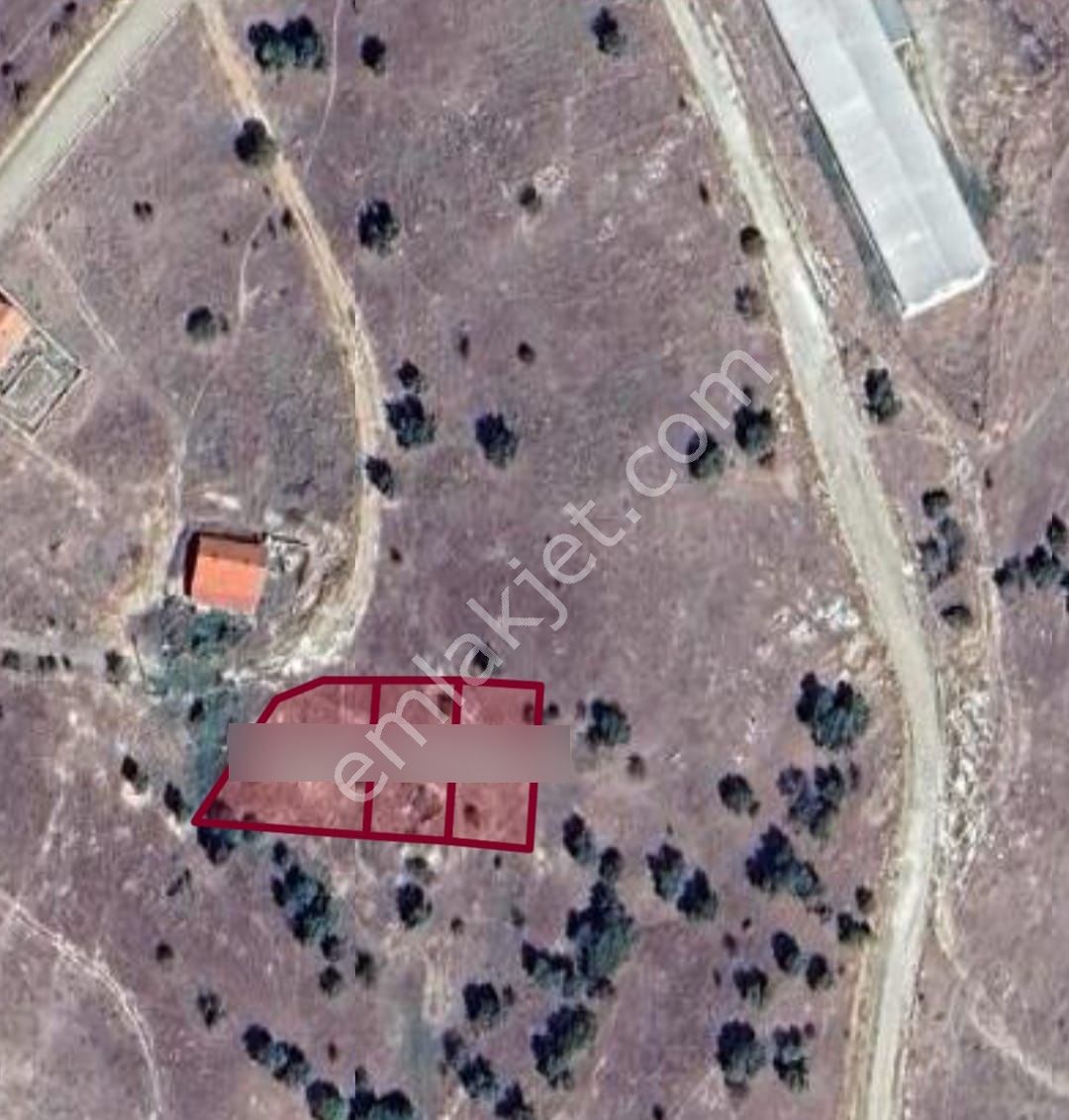 Eşme Yeni İmar Bölgesinde 575m2 Satılık Arsa