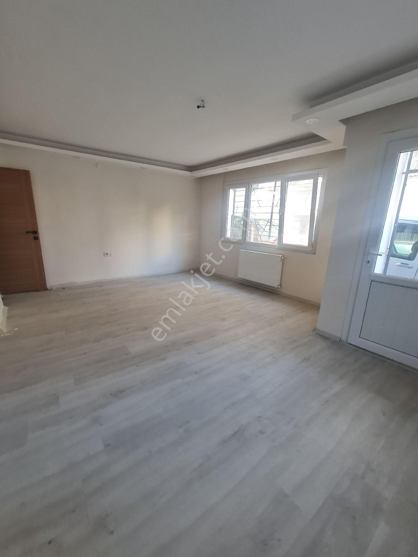 İzmir Karabağlar Metin Oktay Mahde Satılık 3+1 Daire