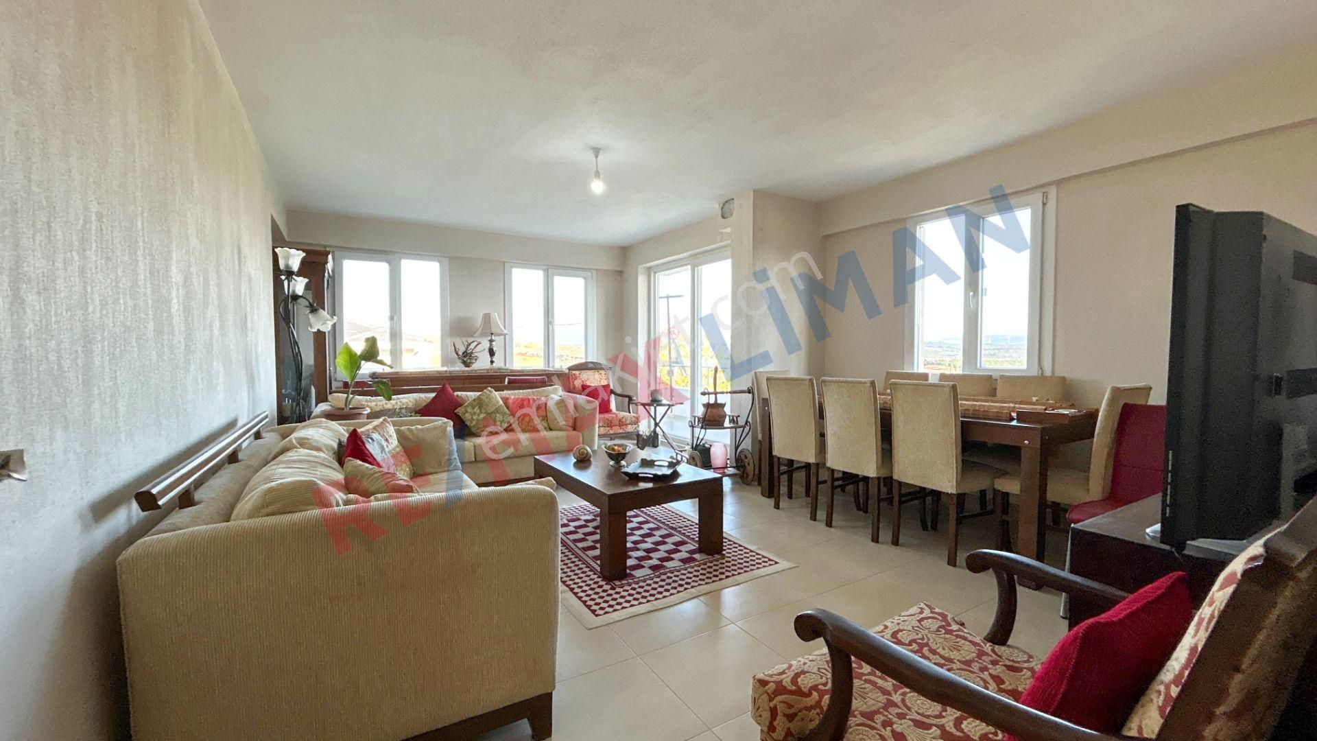 Ayvalık Küçükköyde Panoramik Manzaralı Satılık Müstakil Ev - Görsel 4