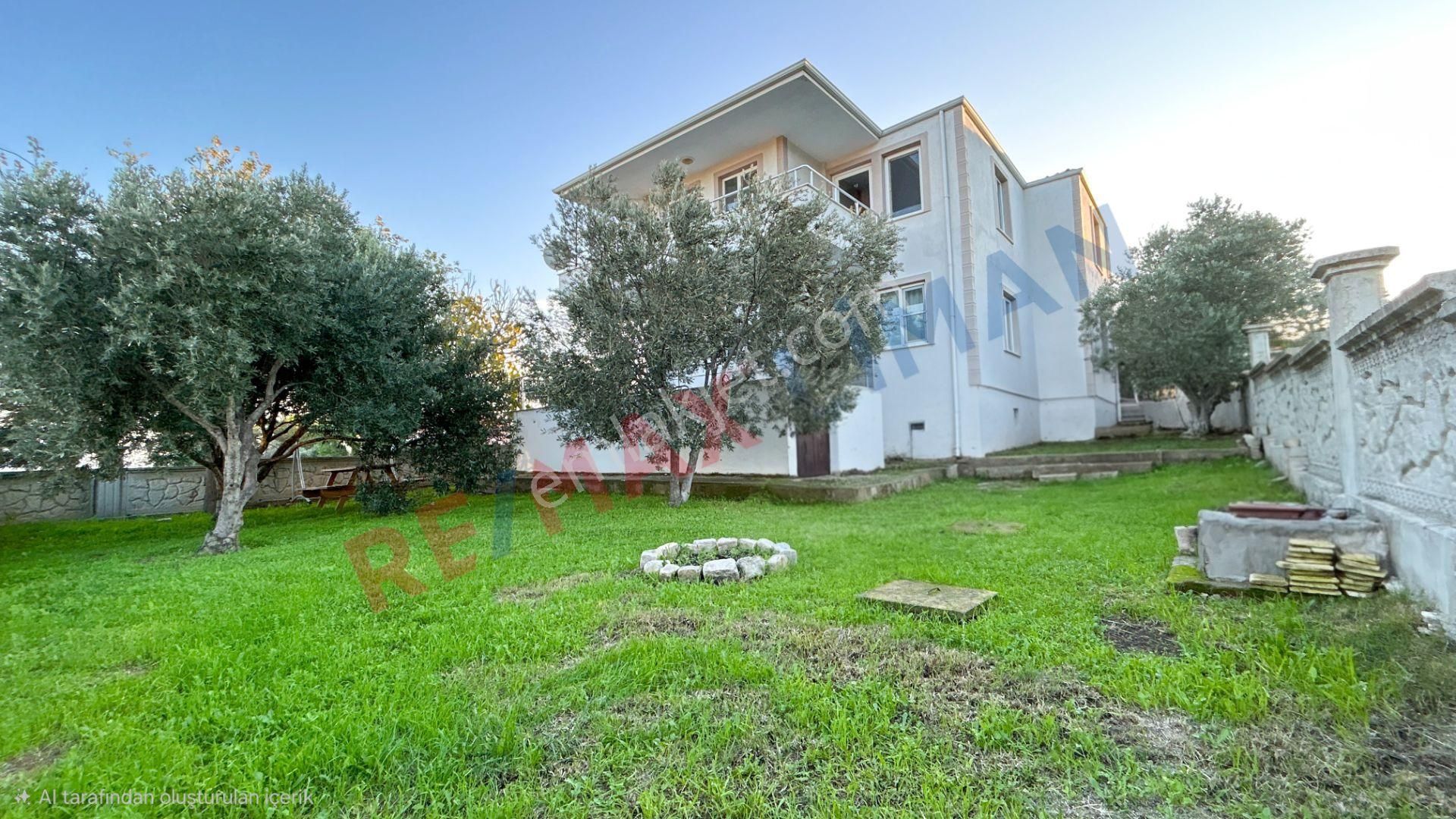 Ayvalık Küçükköyde Panoramik Manzaralı Satılık Müstakil Ev - Görsel 25