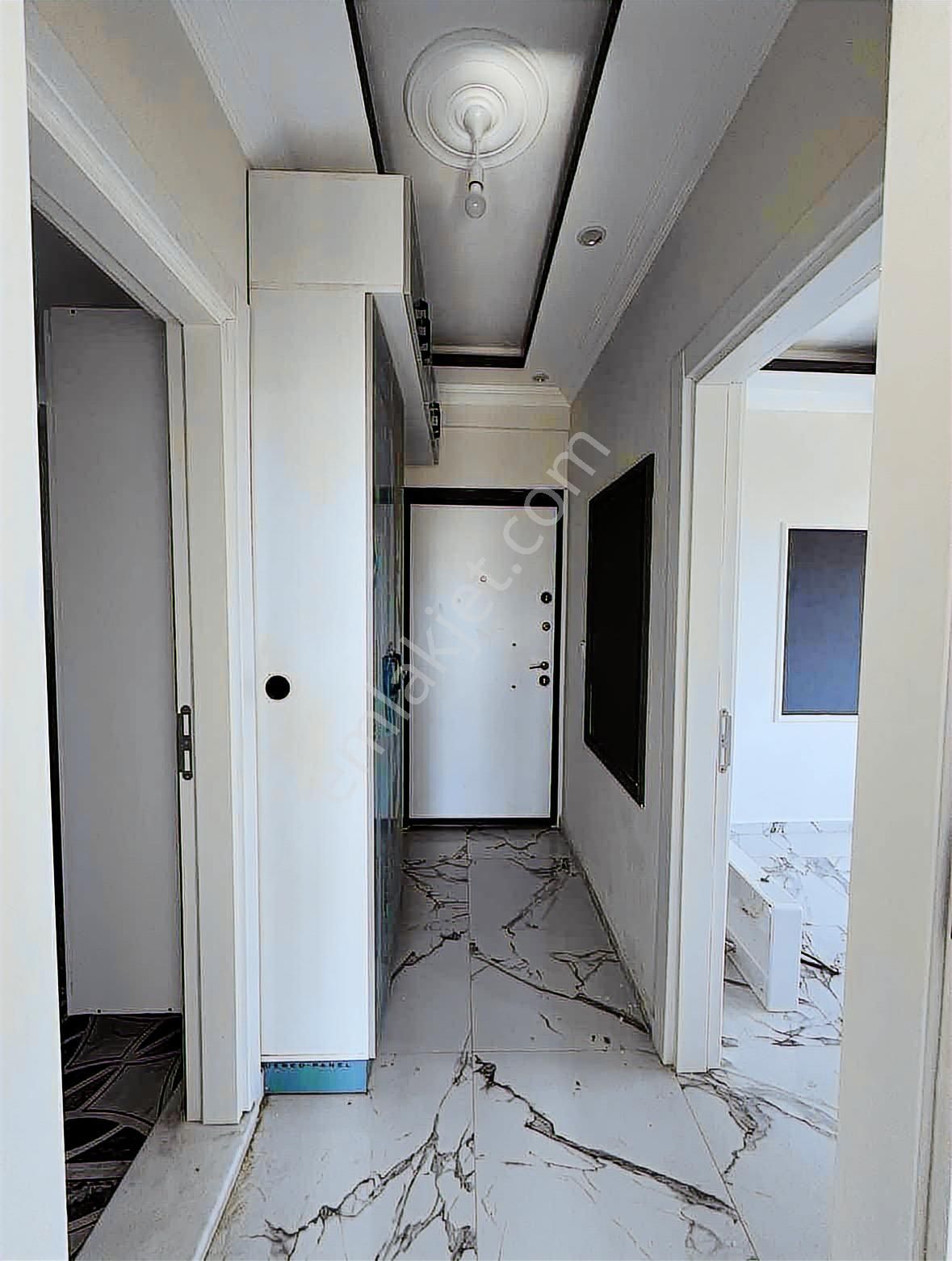 Lavınıa Gayrimenkul'den Karaçalı Mahallesinde Ara Kat 1+1 75m2 - Görsel 2