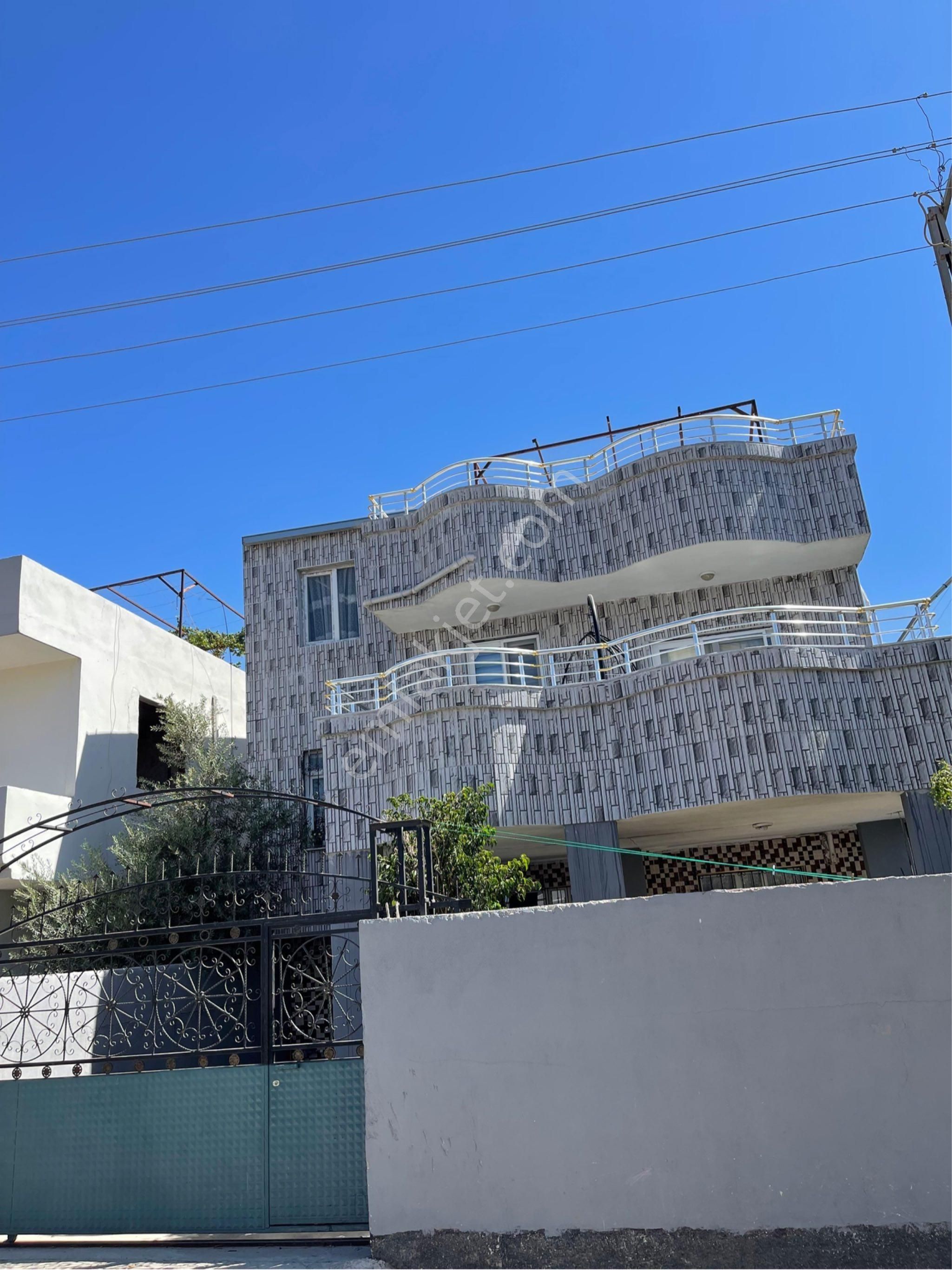 Çelebi’den Güzelevler’de Satılık 2 Katlı Müstakil - Görsel 4