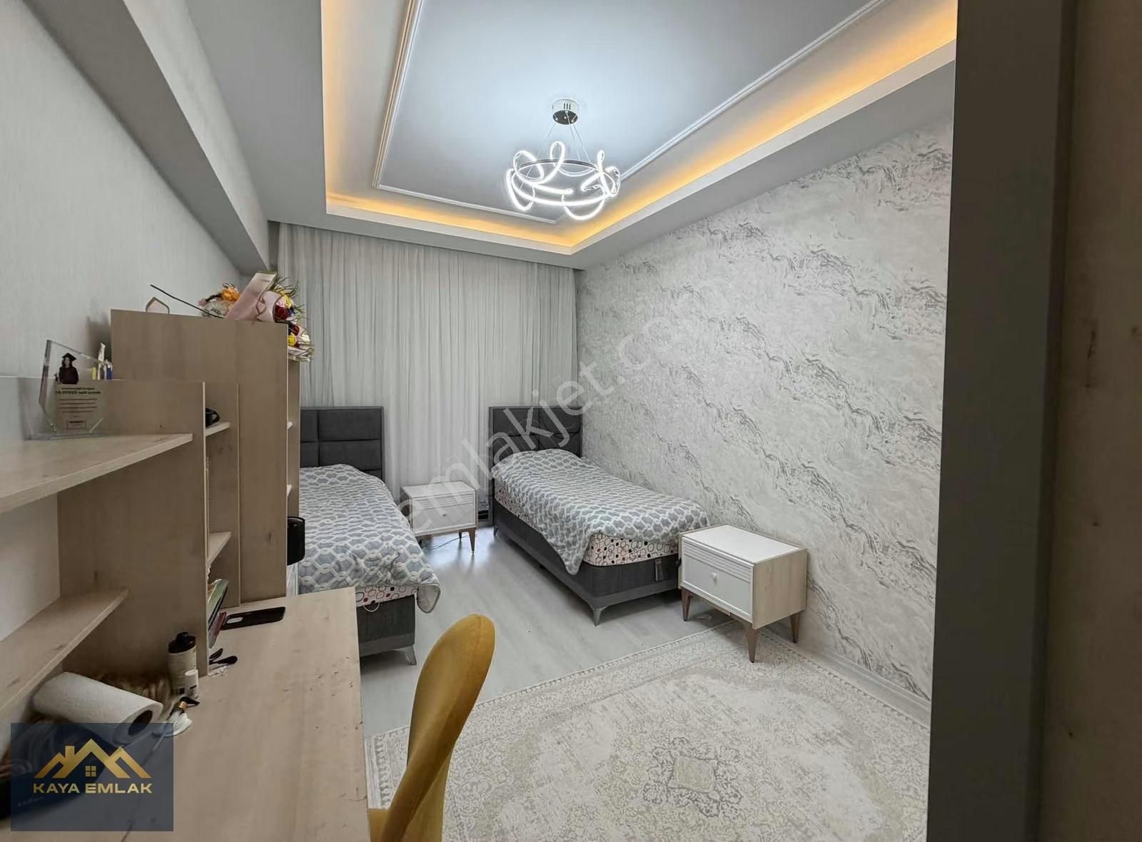 Ertugrulğazi Göl Manzaralı Sıfır Ara Kat 3,5+1 Daire - Görsel 17