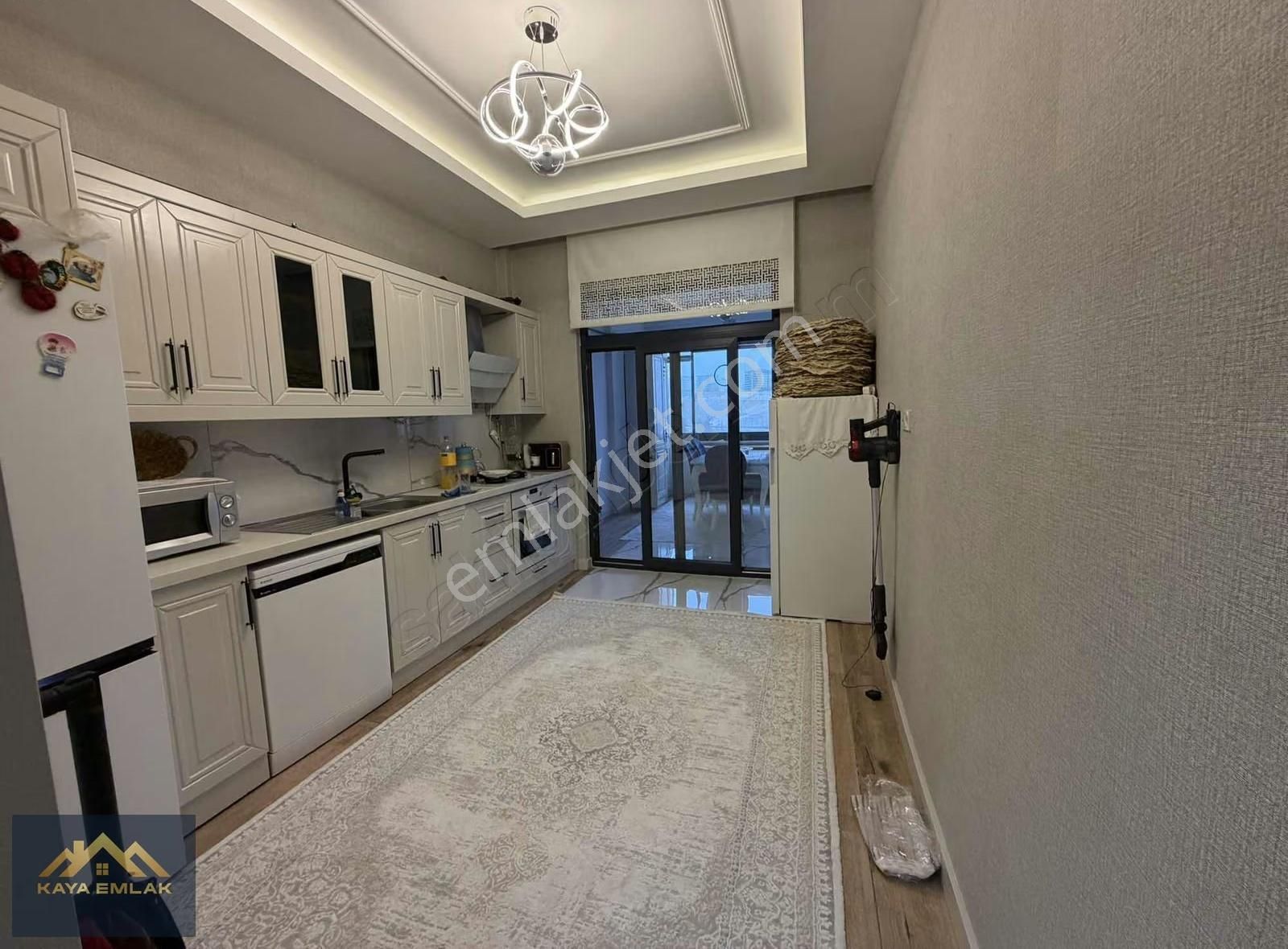 Ertugrulğazi Göl Manzaralı Sıfır Ara Kat 3,5+1 Daire - Görsel 27
