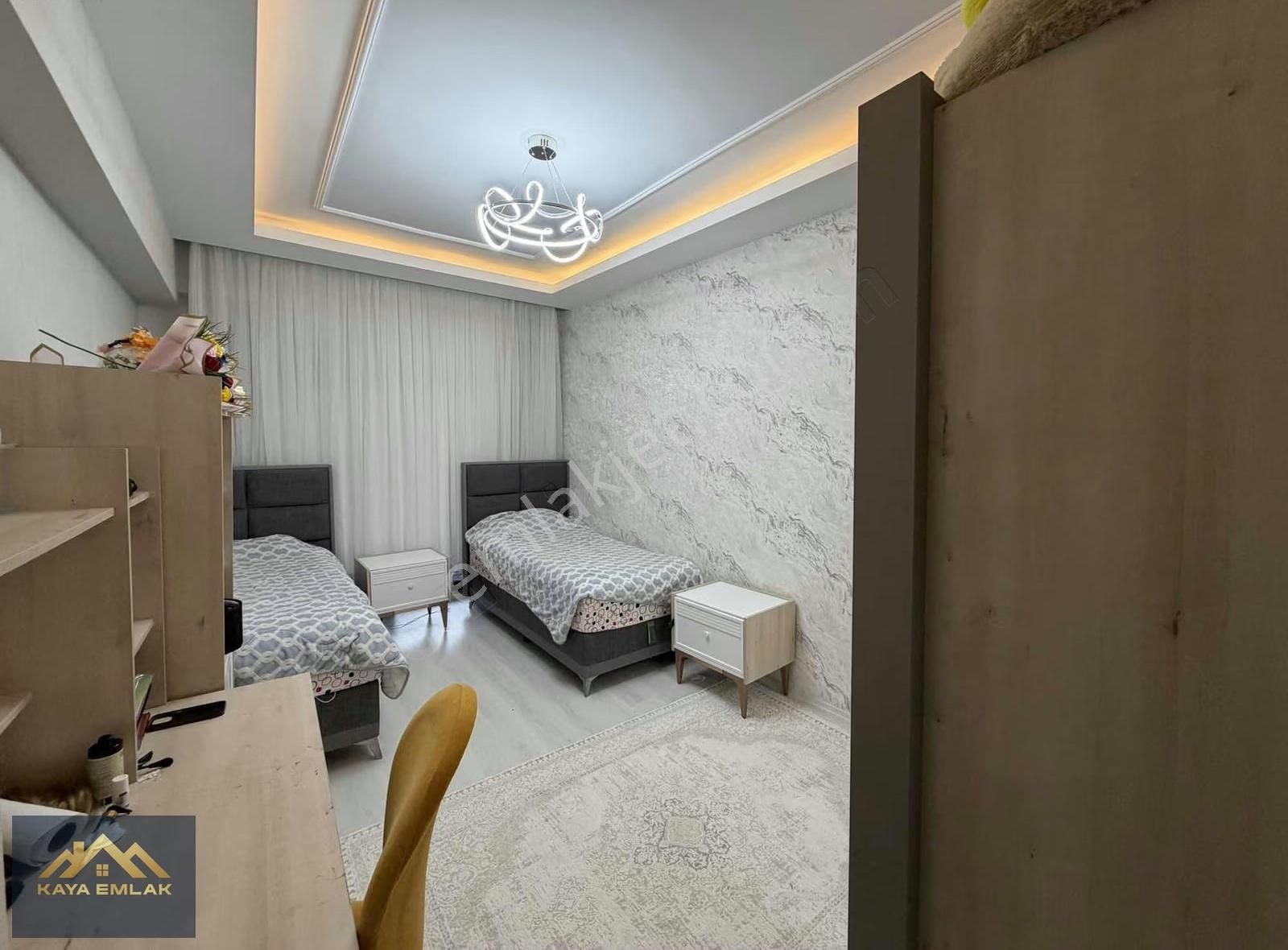 Ertugrulğazi Göl Manzaralı Sıfır Ara Kat 3,5+1 Daire - Görsel 15