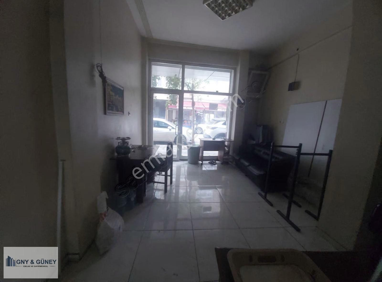 Güney Emlak'tan Sümer Mah. 85 M2 Kiralık Dükkan - Görsel 5