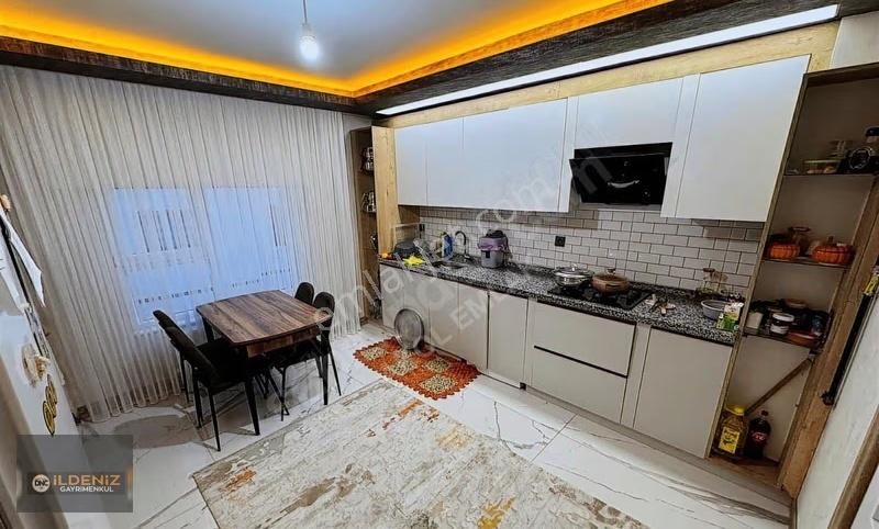 Dnc İldenizden Çarşı Merkezde _acil Masrafsız Katta 170m2 - Görsel 8