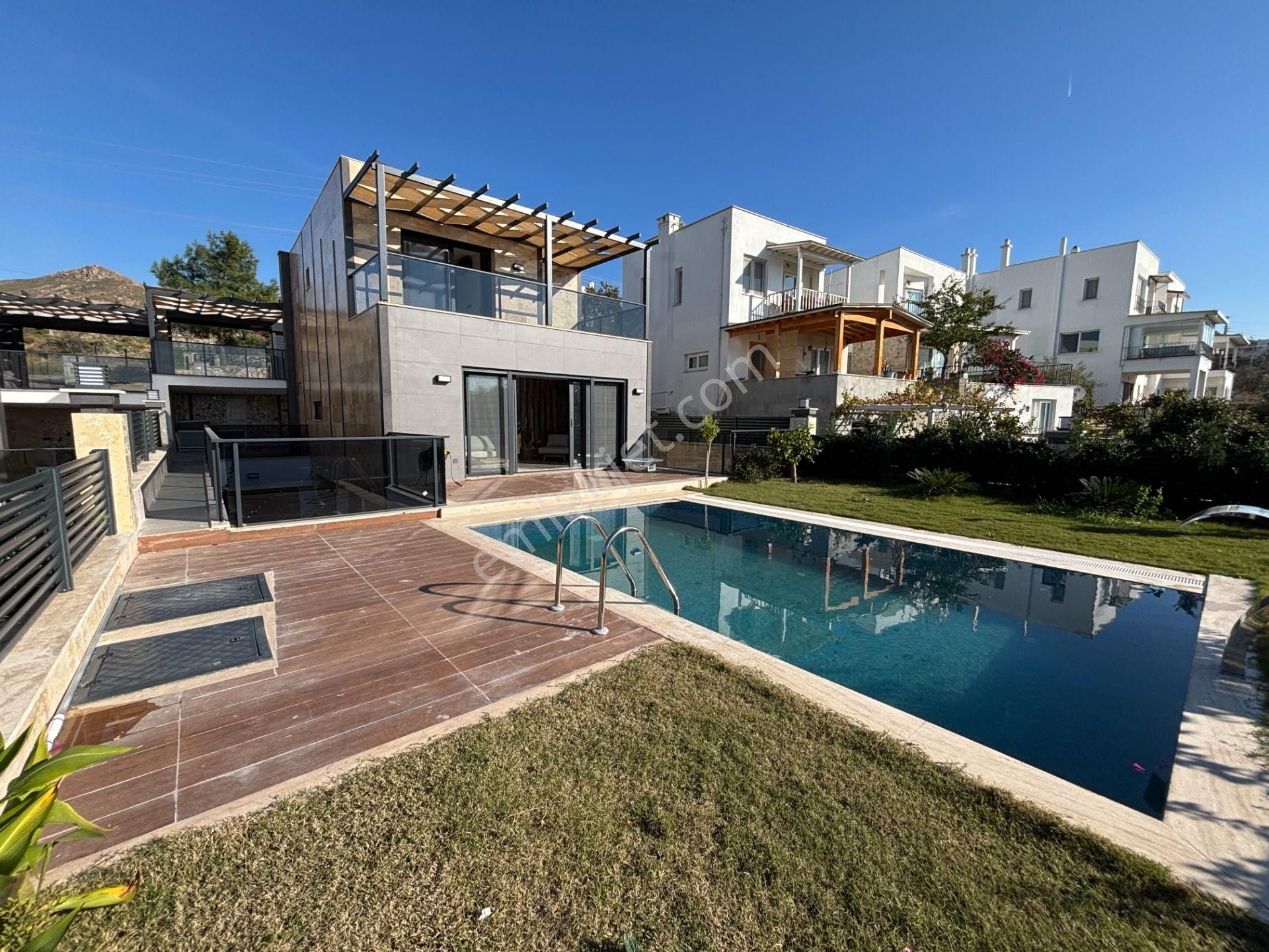Bodrum Gümüşlükte Satılık 4+2 Müstakil Havuzlu Lüks Sıfır Villa - Görsel 15