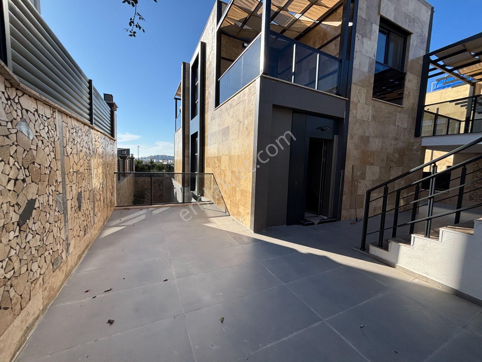 Bodrum Gümüşlükte Satılık 4+2 Müstakil Havuzlu Lüks Sıfır Villa - Görsel 11