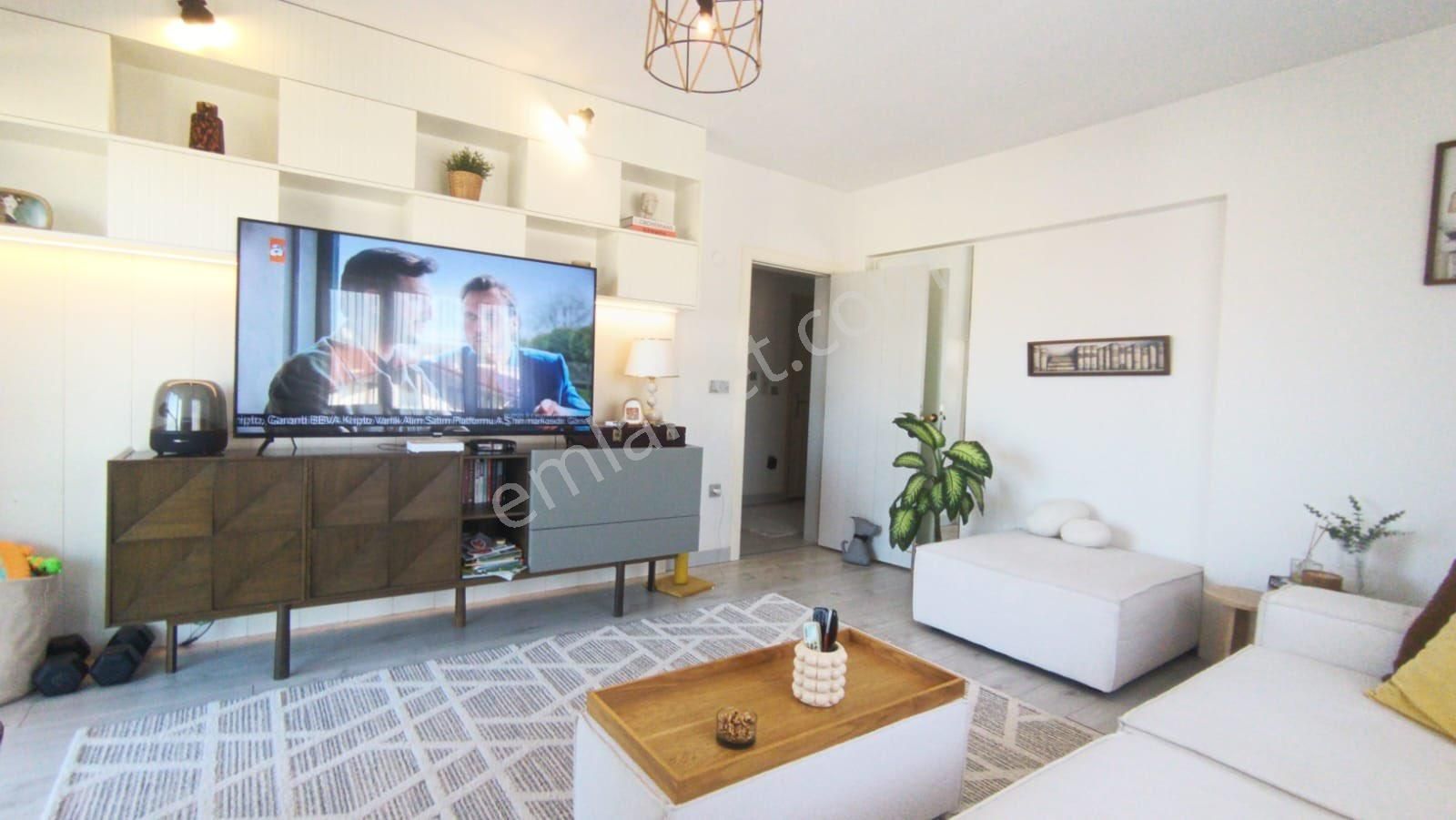 Çamlık'ta 3+1 Daire 150 M² (ara Kat) 4 Cephesi Açık - Görsel 15