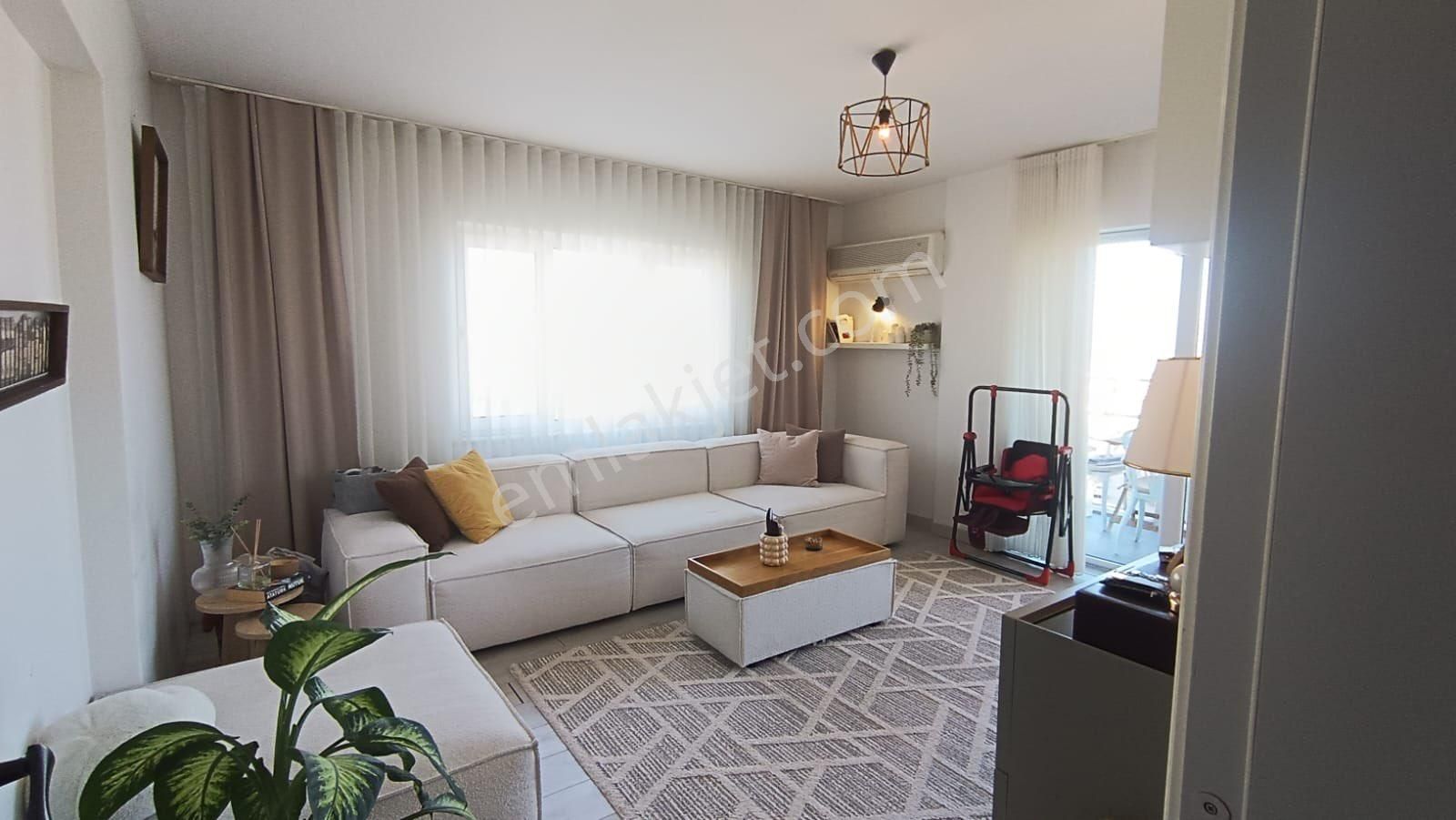 Çamlık'ta 3+1 Daire 150 M² (ara Kat) 4 Cephesi Açık - Görsel 13