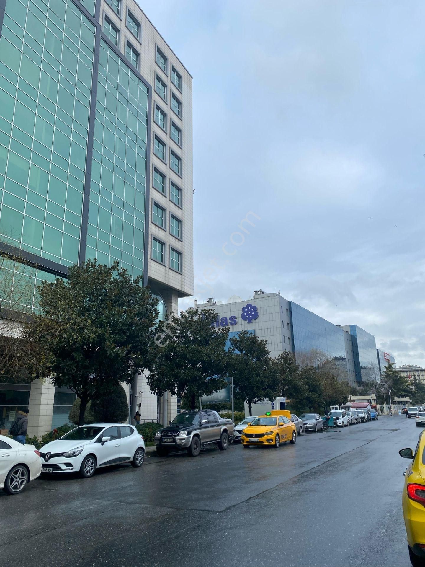 Yenibosna İstanbul Vizyonpark Ofis Plazalarında 30 M2 Kiralık Ofis Katı Plaza Katı - Görsel 7