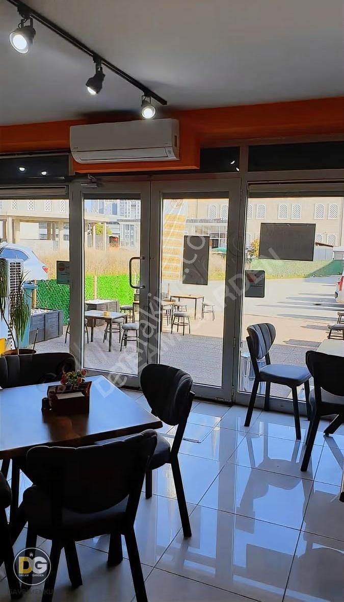 Niltim De İşlek Cadde De Dükkanların İçinde Devren Satılık Büfe - Görsel 17