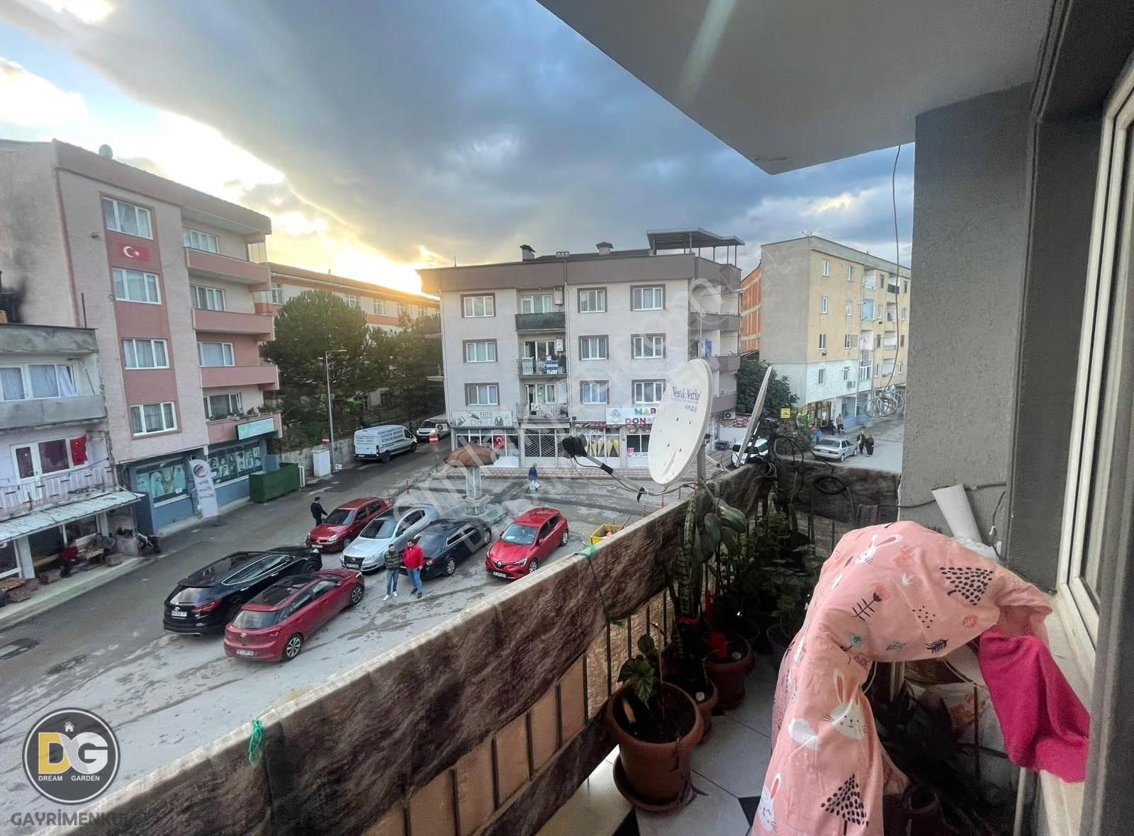 Bursa Gürsu'da Ara Kat Krediye Uygun Satılık Geniş Daire - Görsel 2