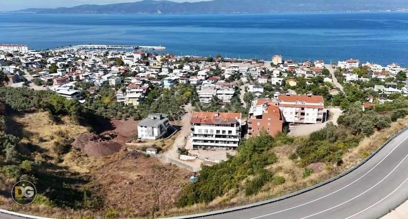 Kurşunlu'da 2+1 Deniz Manzaralı Havuzlu Daire