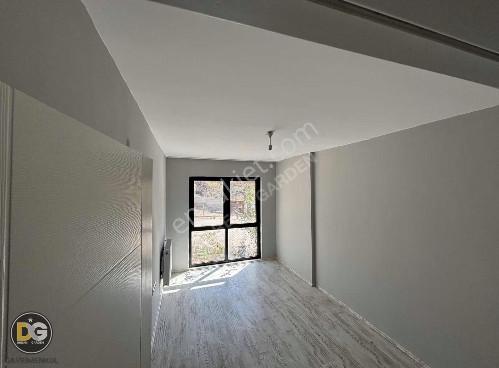 Kurşunlu'da 2+1 Deniz Manzaralı Havuzlu Daire - Görsel 10