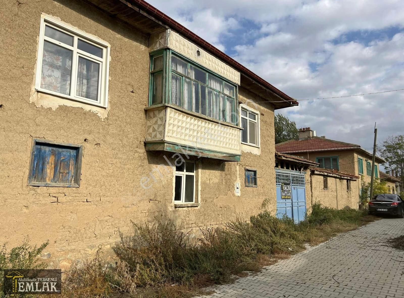 Terkenli Emlak 'tan Ortaköy Mah 2 Kat Müstakil Ev / 950 M2 Arsa - Görsel 13