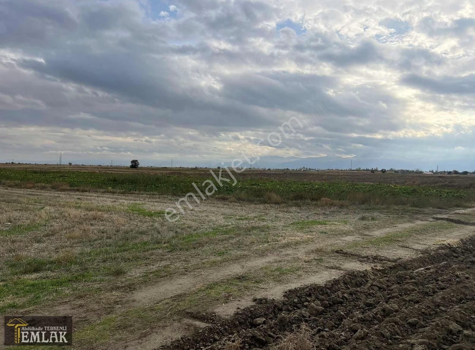 Terkenli Emlak 'tan Ortaköy Mah 2 Kat Müstakil Ev / 950 M2 Arsa - Görsel 12