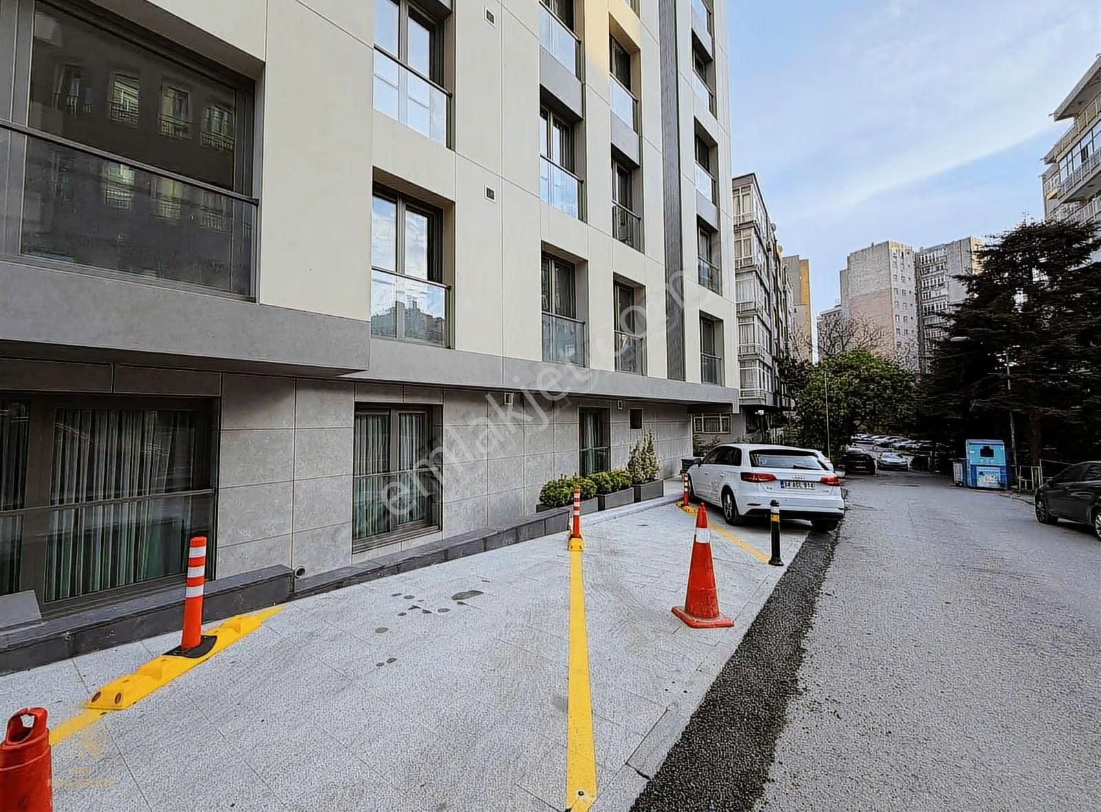 Beyaz İnşaat Gayrettepe | 25 Projesinde 2+1 Sıfır Bahçe Katı - Görsel 18