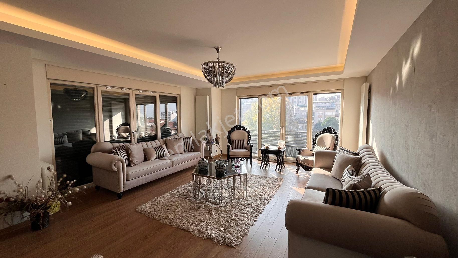 Elfi'den Begonvil Park Evlerinde Satılık 5+1 380 M2 Dubleks Daire - Görsel 4