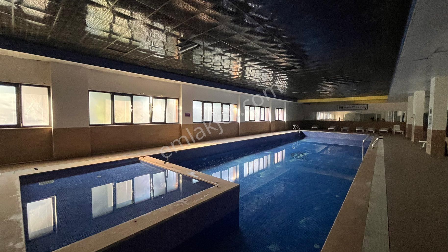 Elfi'den Begonvil Park Evlerinde Satılık 5+1 380 M2 Dubleks Daire - Görsel 33