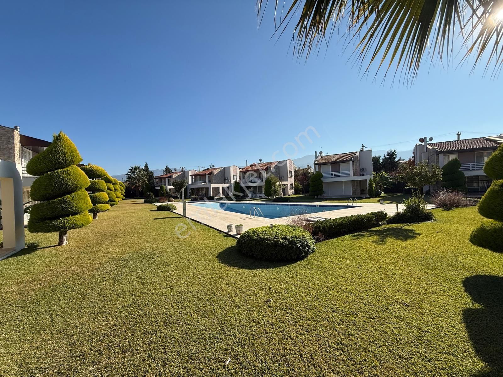 Kusadası Sevgi Plajinda Satilik 3+1müstakil Villa - Görsel 32