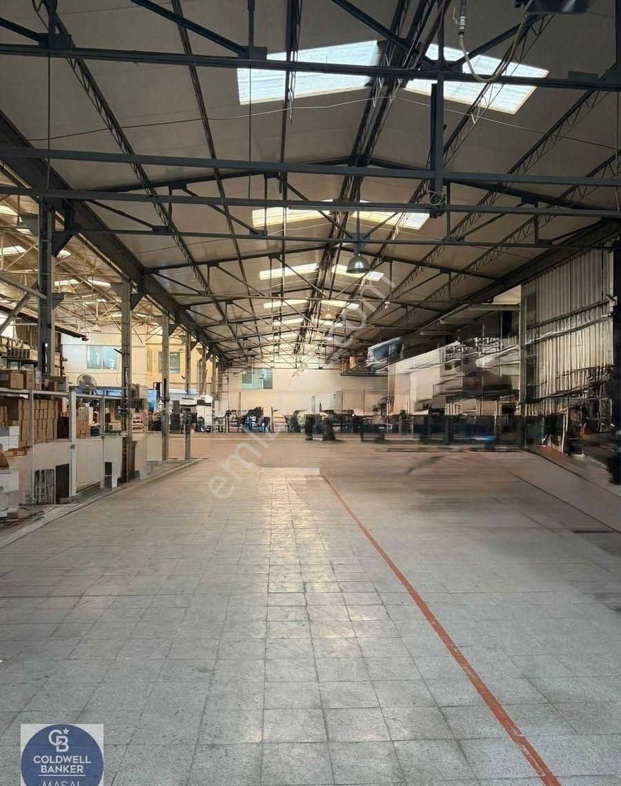 Bakkalköy'de 2.200 M2 Kiralık Fabrika Depo + Prestij ( Kdv )