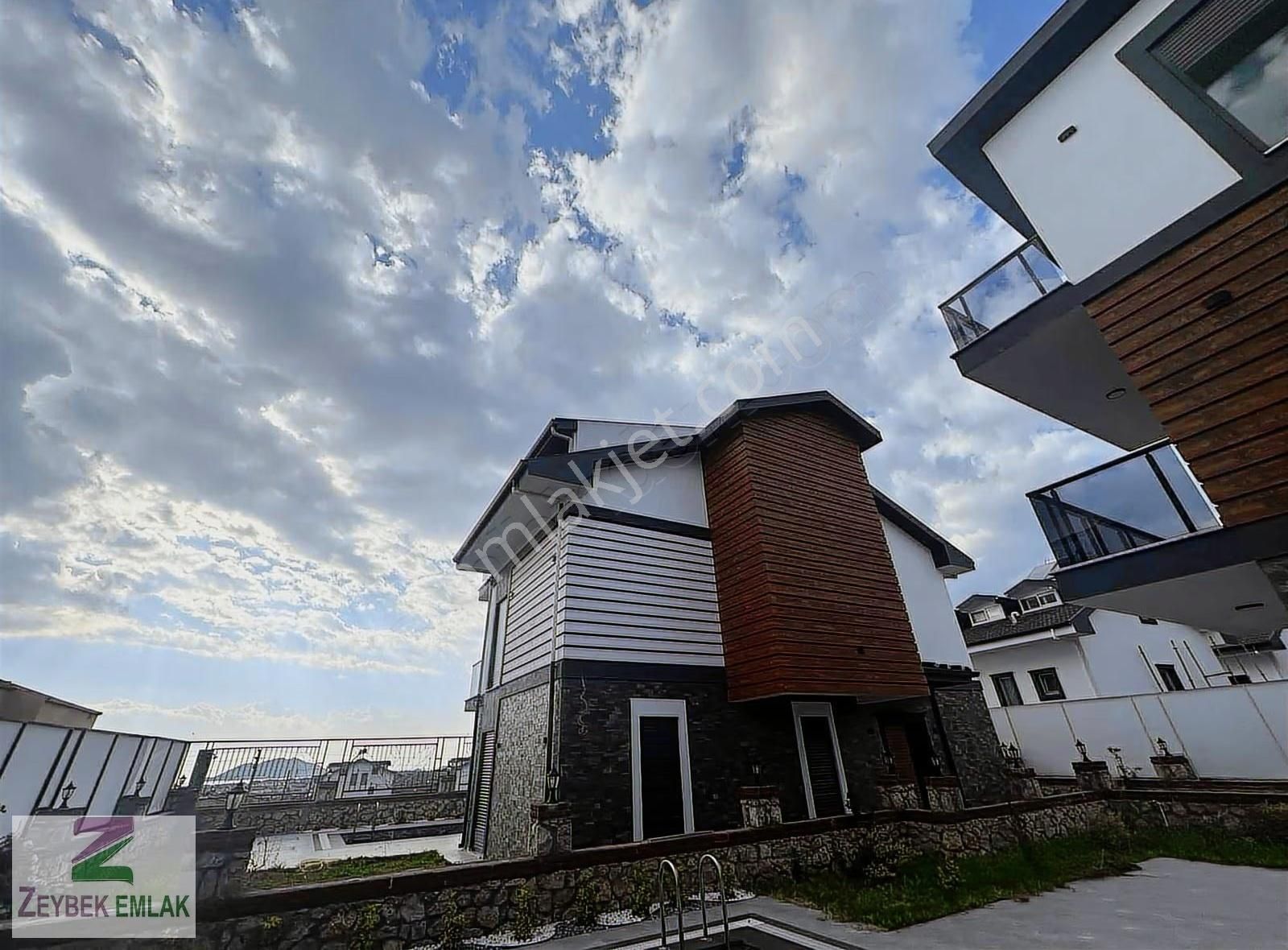 Fethiye Çiftlik Köyde Satılık Müstakil Villa