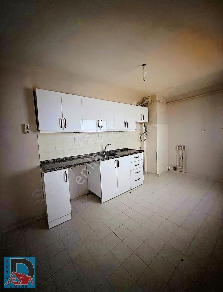 Duru Dan Şehrin Merkezin De Kırım Cd Üzerinde Kiralık 2+1 - Görsel 6