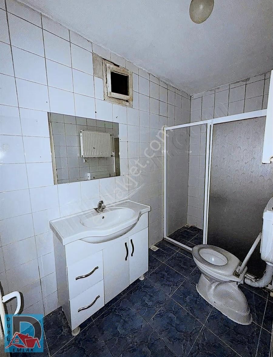 Duru Dan Şehrin Merkezin De Kırım Cd Üzerinde Kiralık 2+1 - Görsel 14