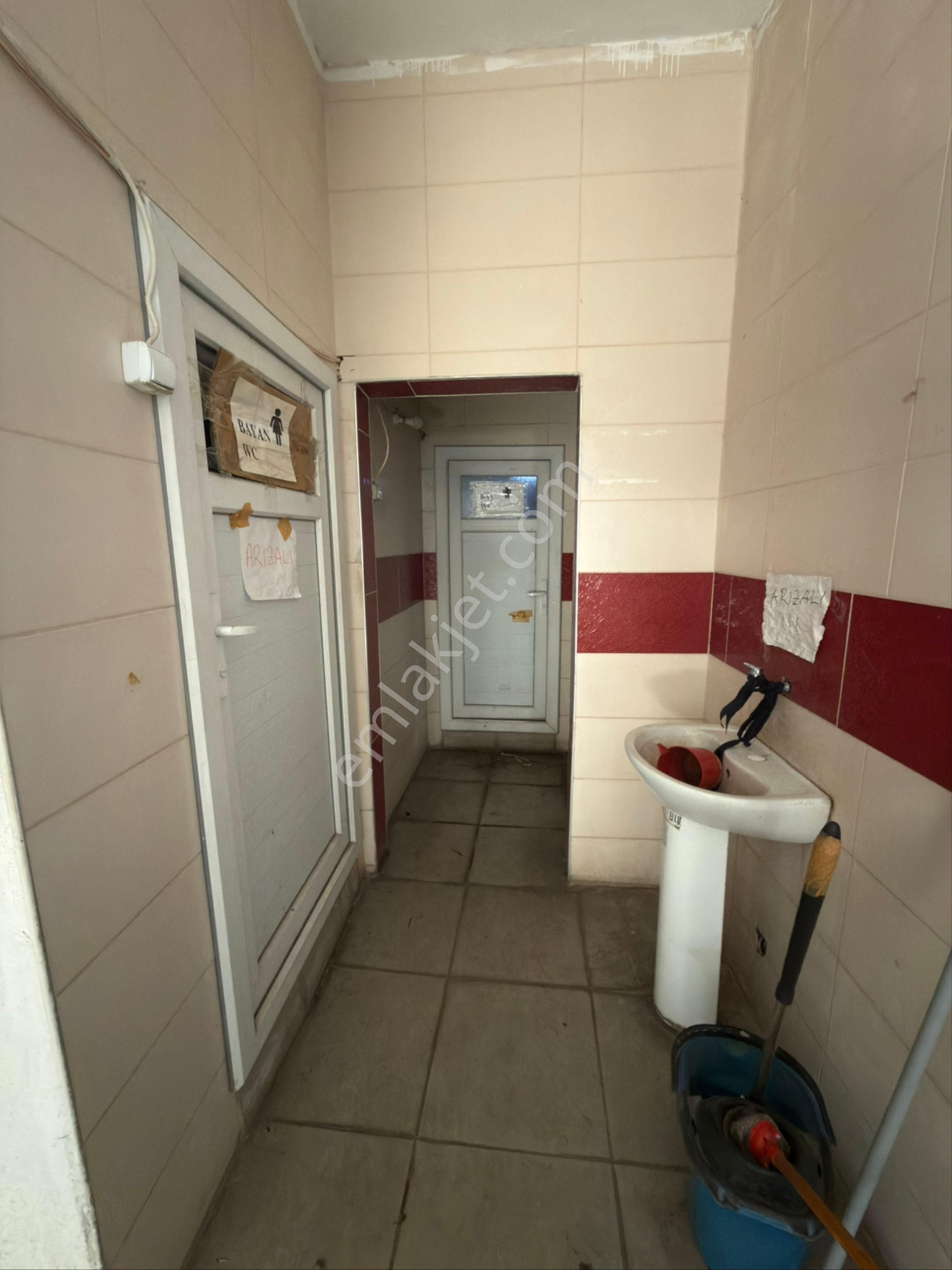 Çelebi’den Mükemmel Konumda Devren Kiralık 3 Katlı Tekstil Atölyesi - Görsel 31