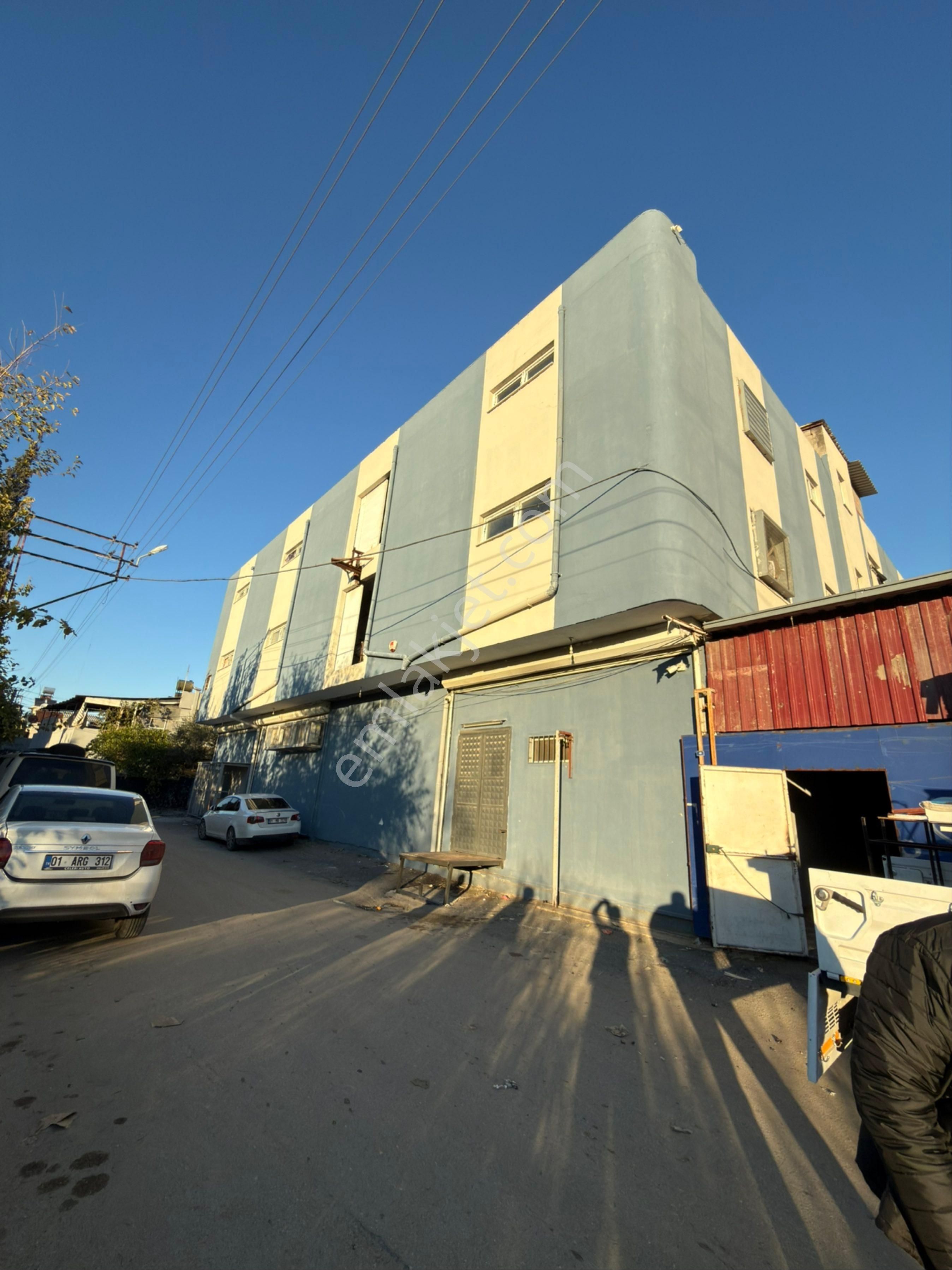 Çelebi’den Mükemmel Konumda Devren Kiralık 3 Katlı Tekstil Atölyesi - Görsel 4