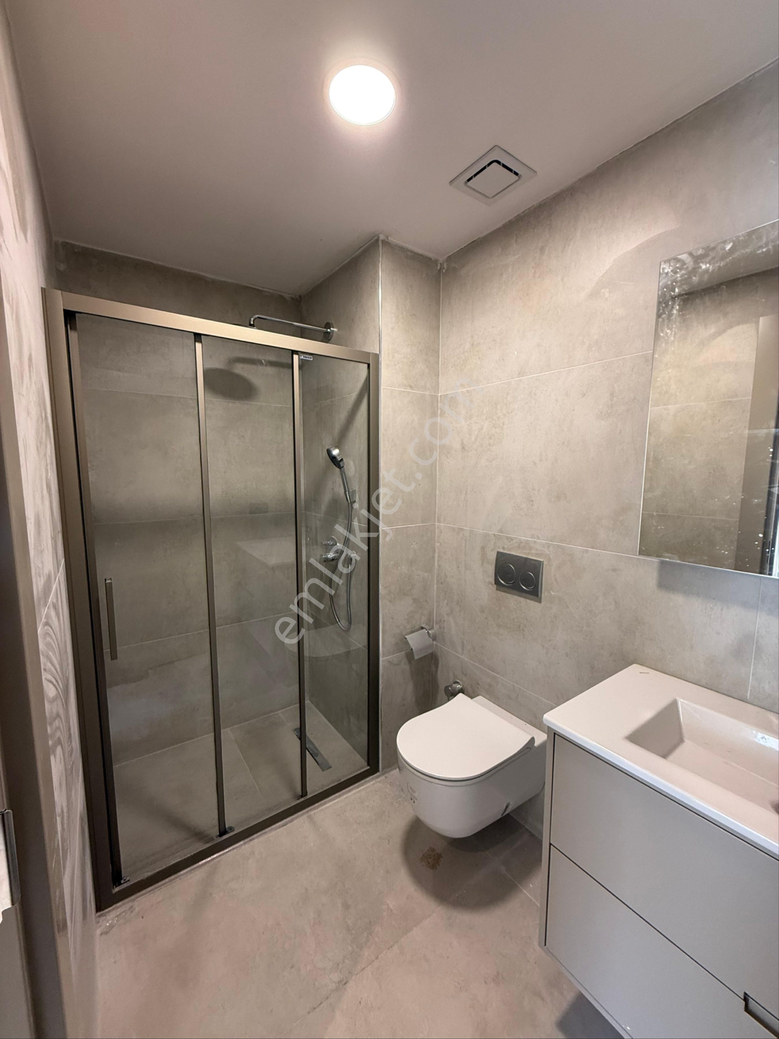 Çengelköy Bahçelievler’de Ana Cadde Sıfır 3+1 Yerden Isıtmalı - Görsel 14