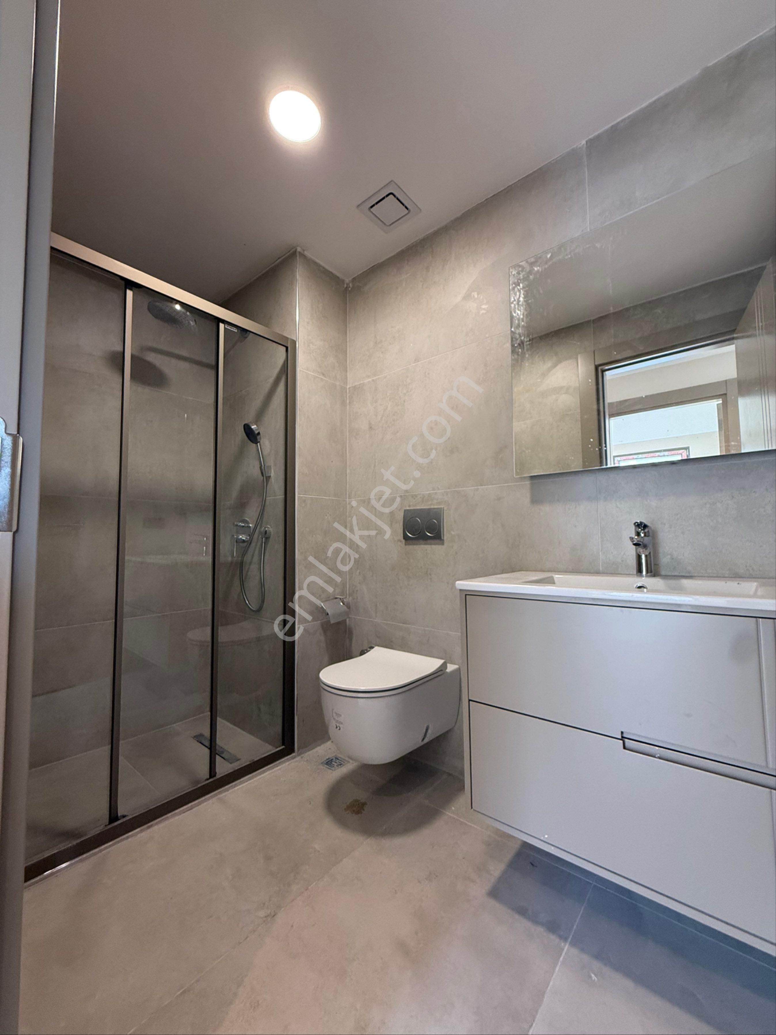 Çengelköy Bahçelievler’de Ana Cadde Sıfır 3+1 Yerden Isıtmalı - Görsel 15