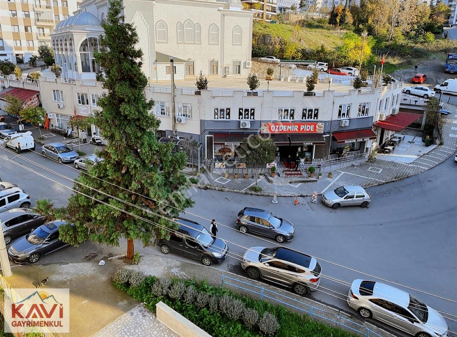 Aydınlıkevlerde Kiralık 2+1 Daire / Kavi Gayrimenkulden - Görsel 14