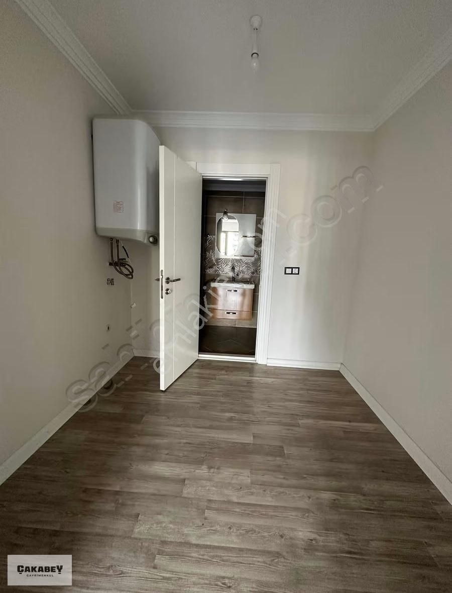 Çakabey Gayrimenkulden Ak Towers'ta Satılık 4+1 Daire - Görsel 8