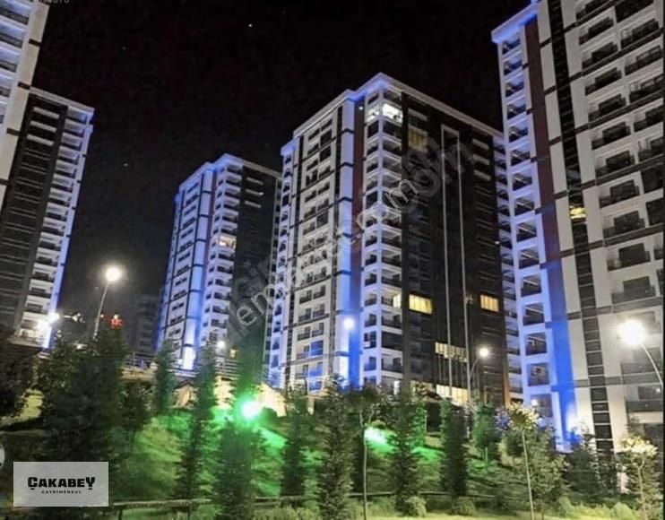 Çakabey Gayrimenkulden Ak Towers'ta Satılık 4+1 Daire - Görsel 12
