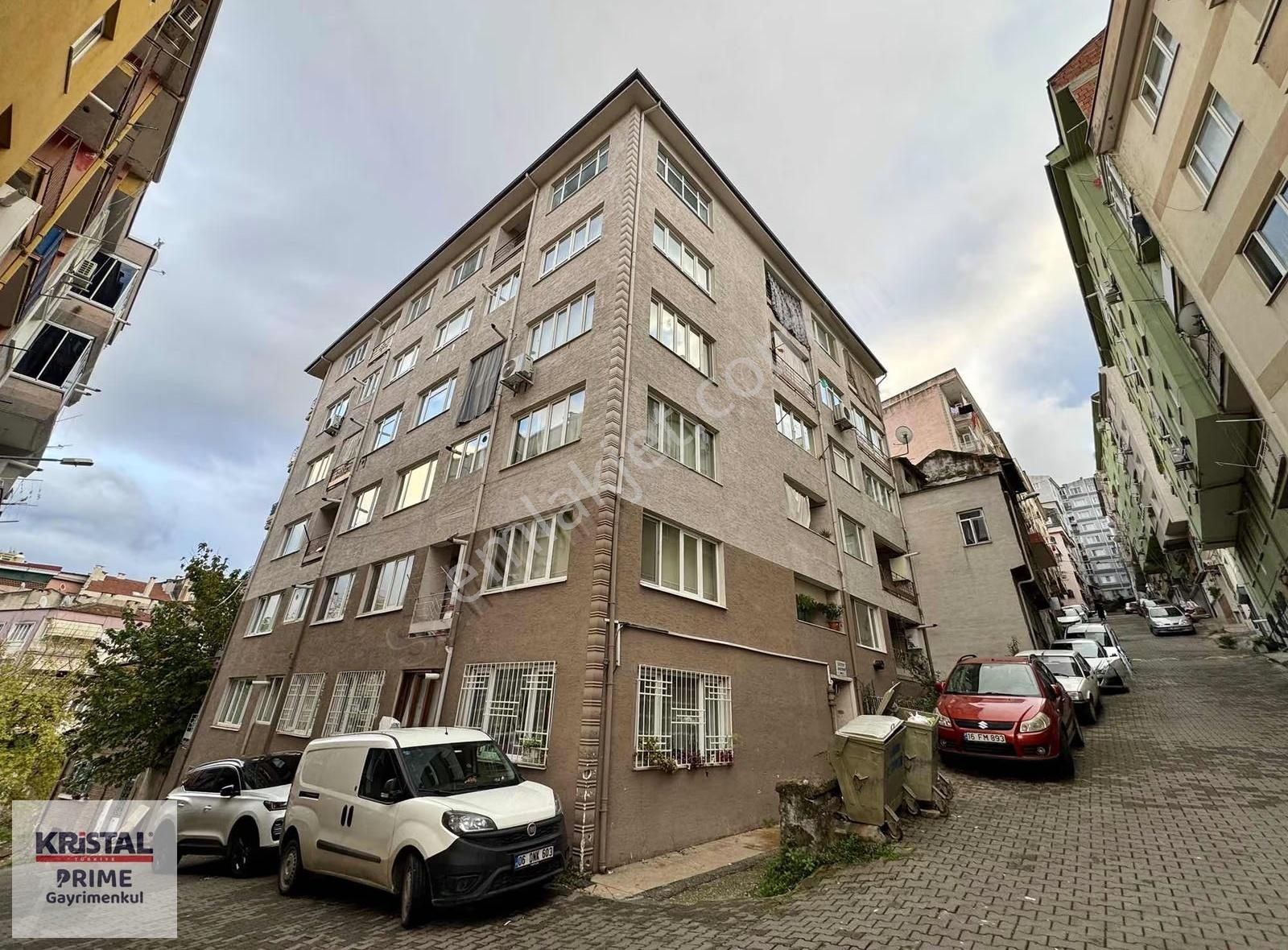 Kr.prıme'dan Hacıseyfettinde Satılık Arakat Daire