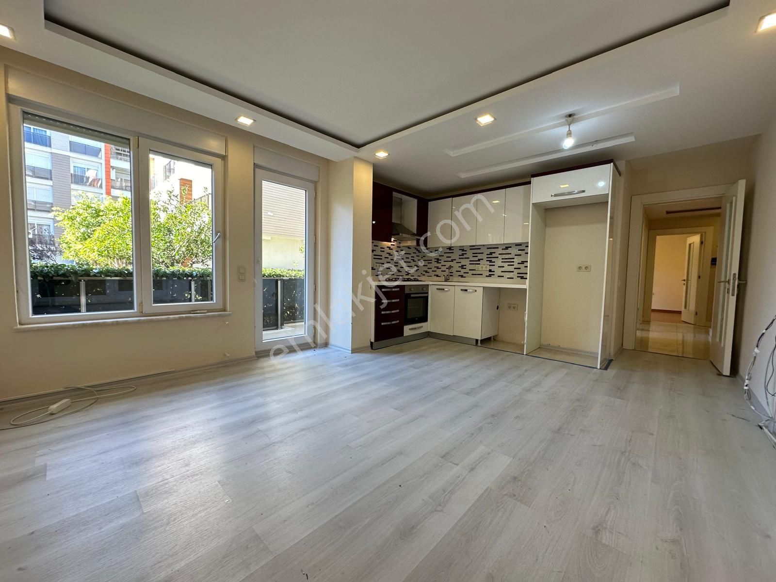 Turvilla'dan Konyaaltı Liman Atlantis'de 2+1 Kiralık Daire - Görsel 12