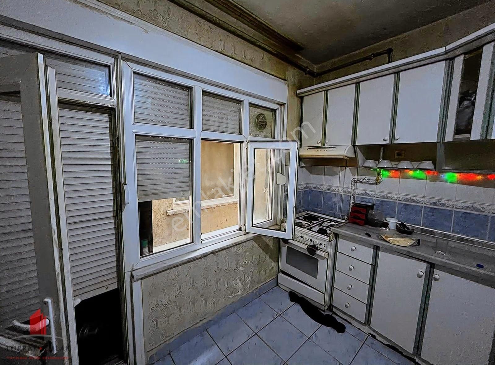 İhsaniyede Hesaplı Arakat 3+1 Satılık Daire - Görsel 14