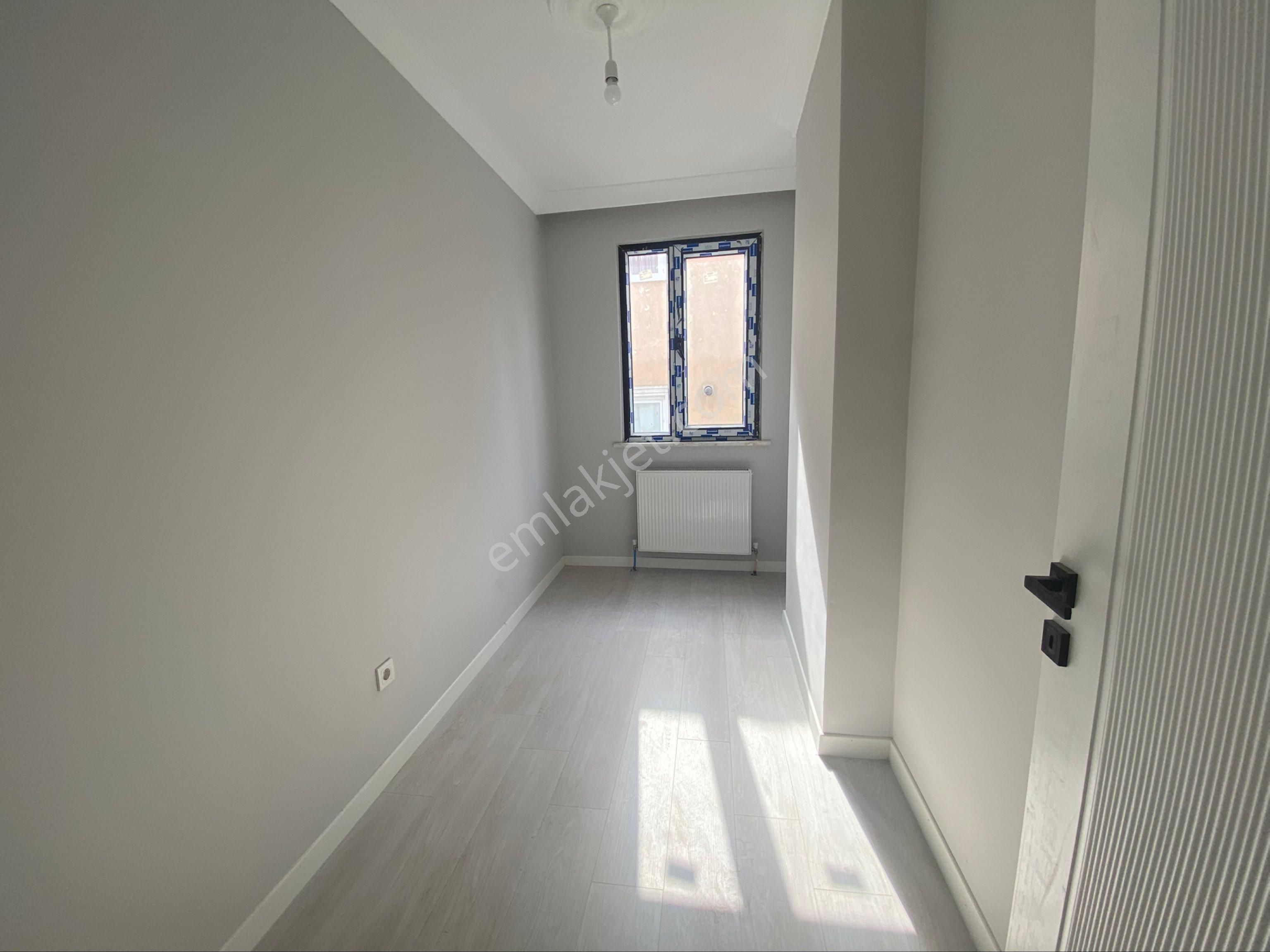 Sancaktepe Yunus Emre Mah. 3-1 0 Yaşında Satılık Üst Dubleks - Görsel 11