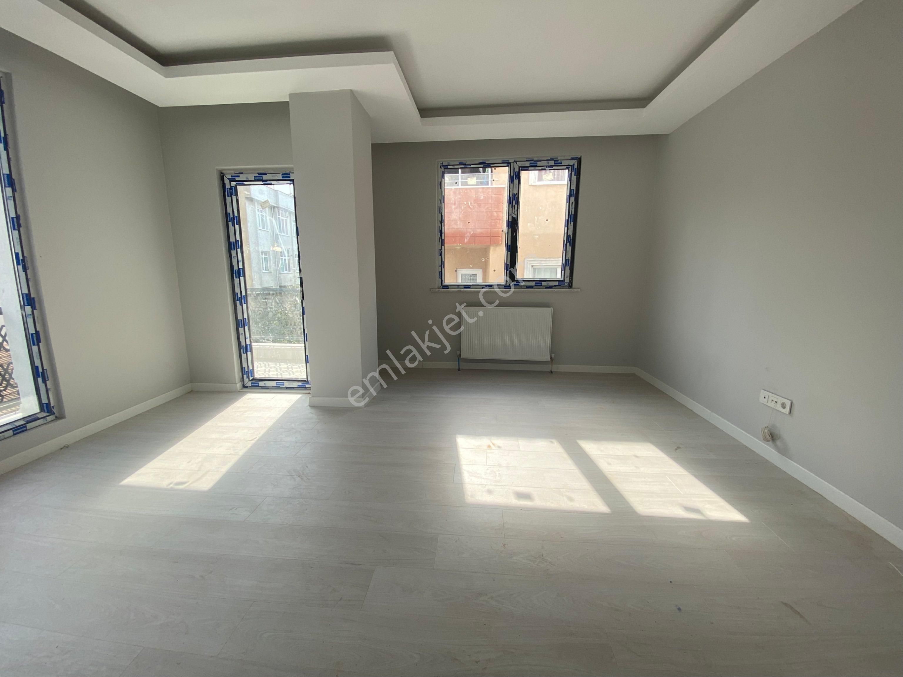 Sancaktepe Yunus Emre Mah. 3-1 0 Yaşında Satılık Üst Dubleks - Görsel 3